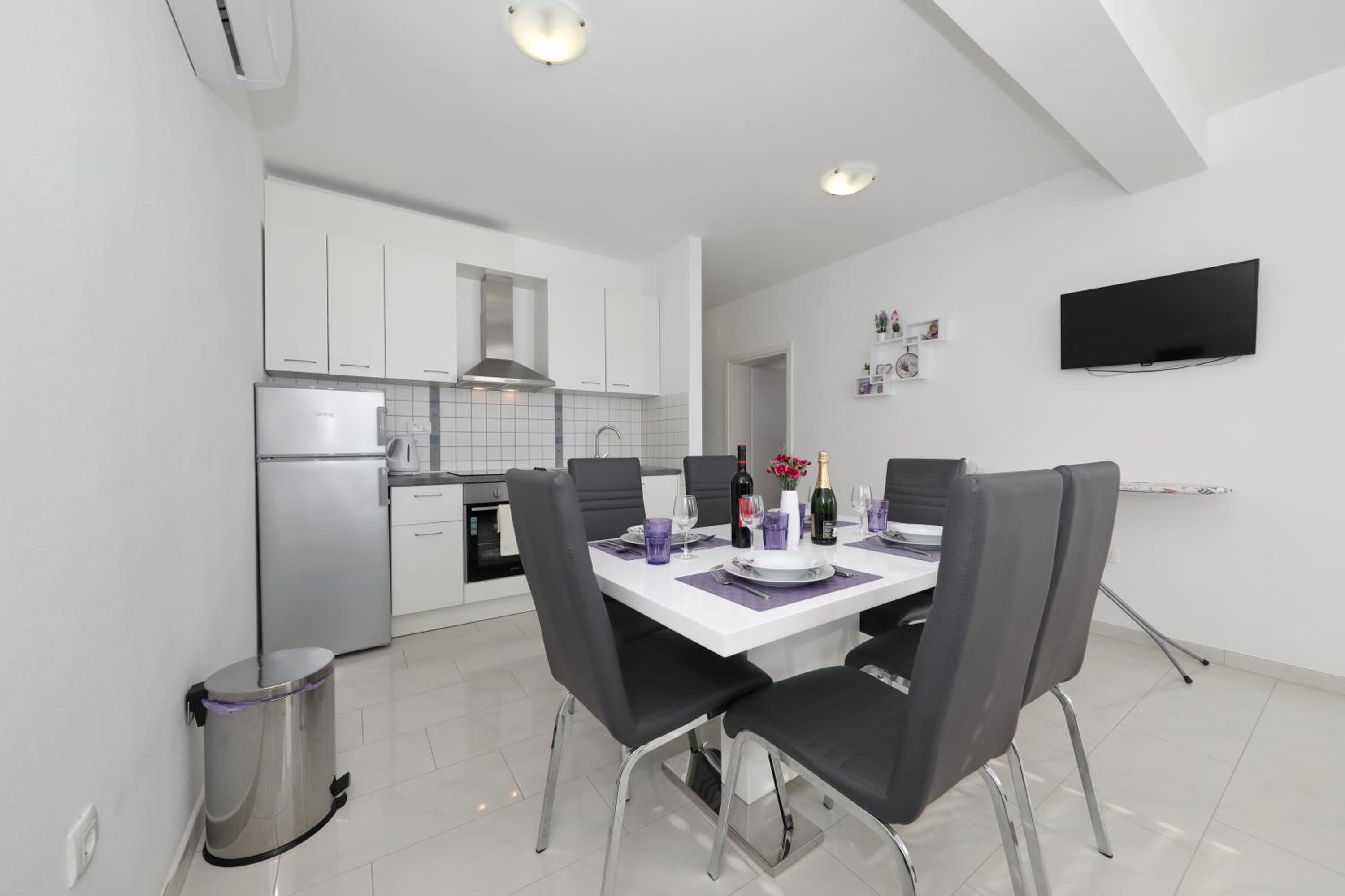 Lavanda Apartments
