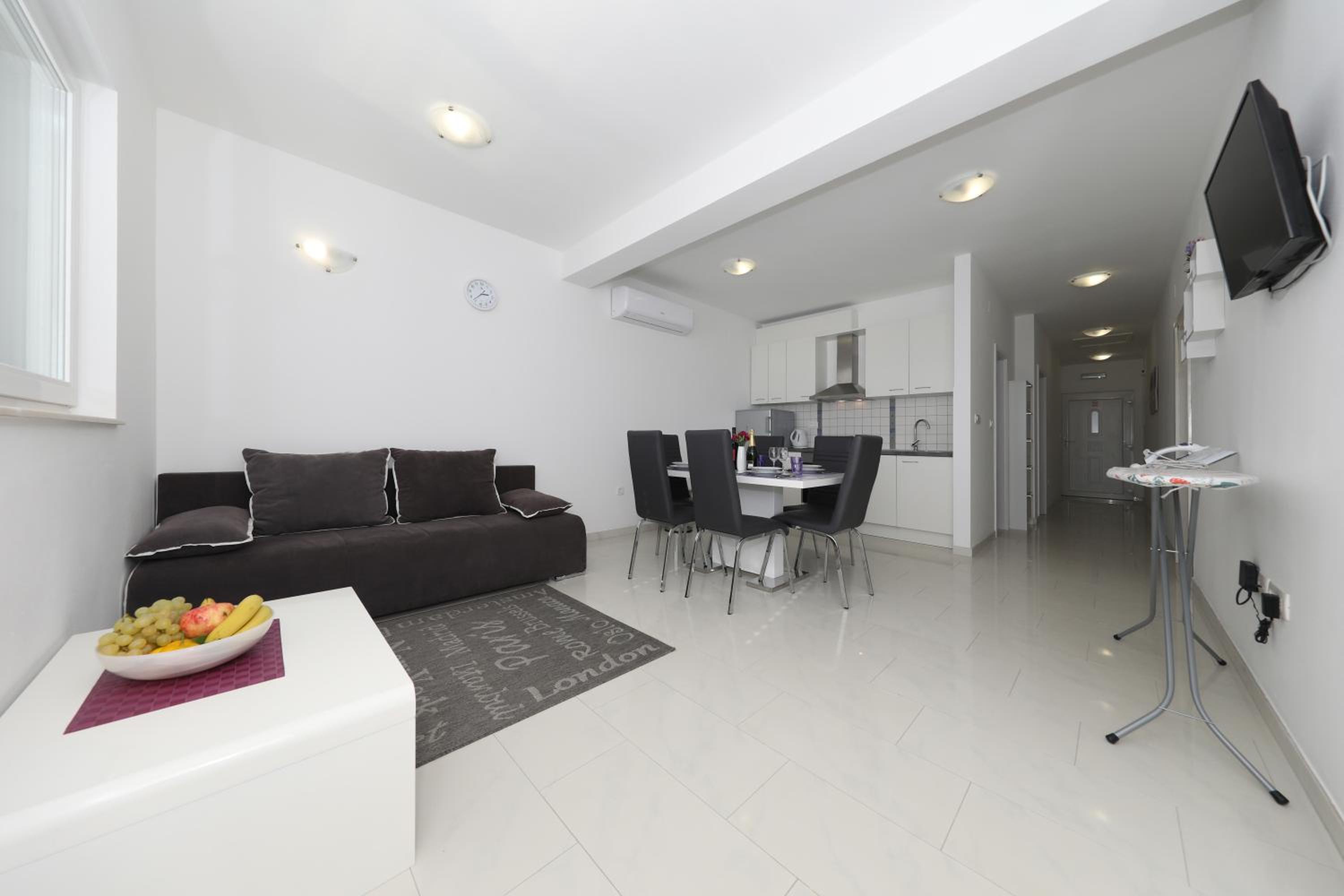 Lavanda Apartments