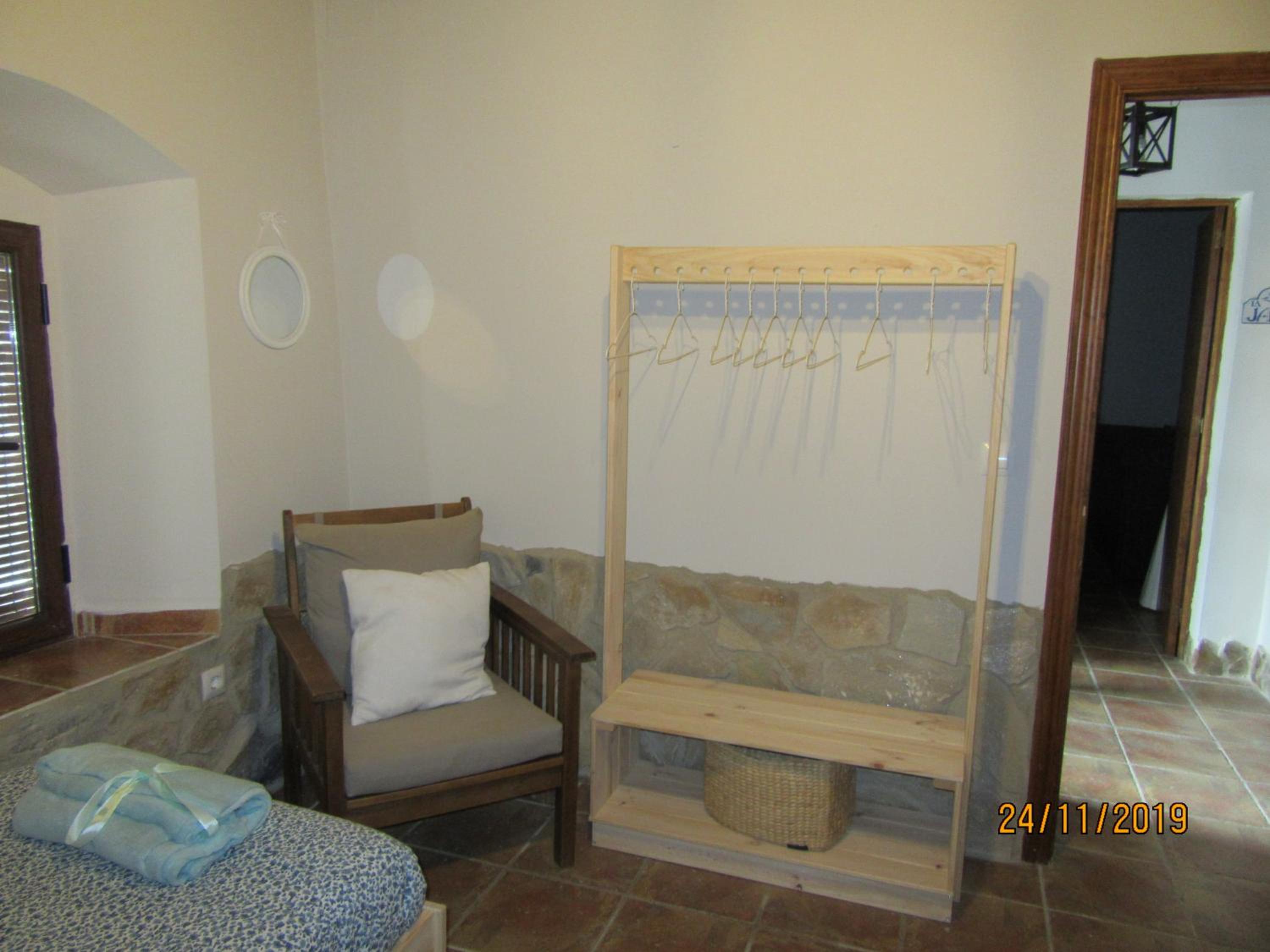 Photo 48