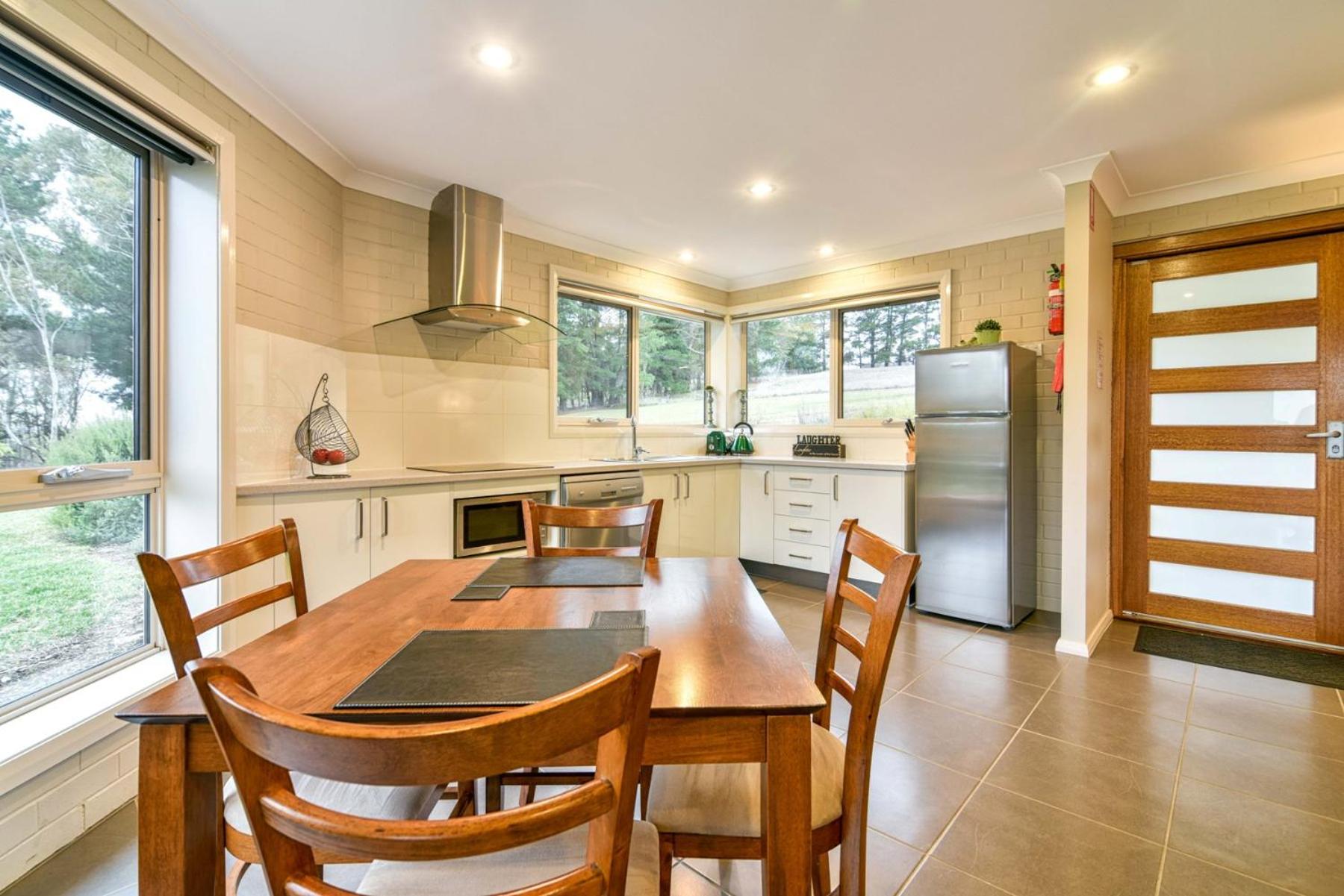 Lakeview Luxury Retreat
