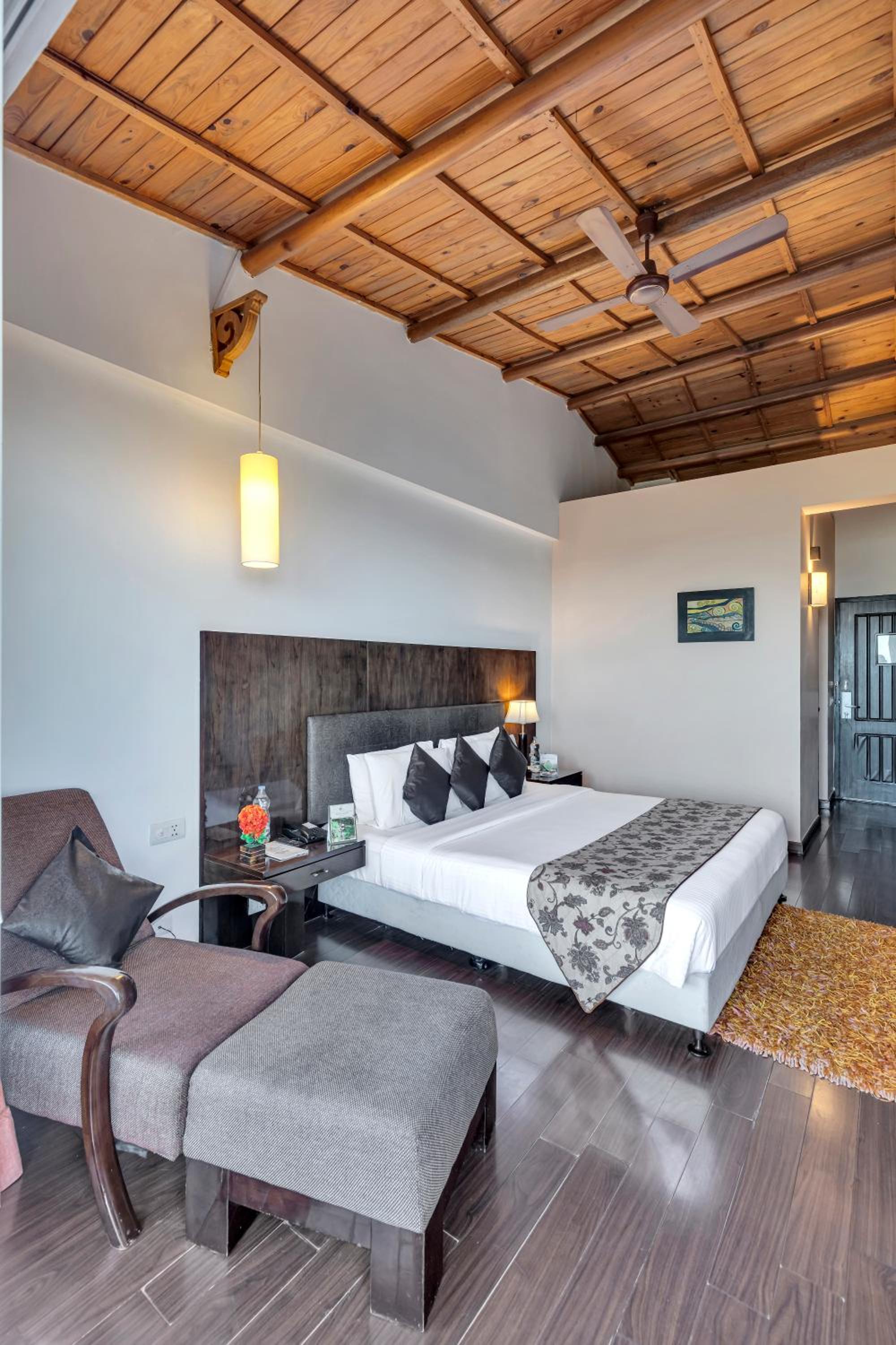 Club Mahindra Kanatal