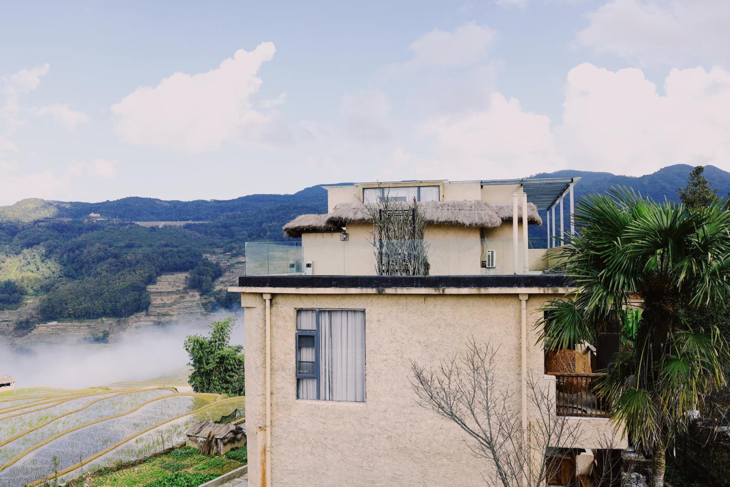 Twelve Manor Xiangdian Yuanyang Rice Terraces Retreat