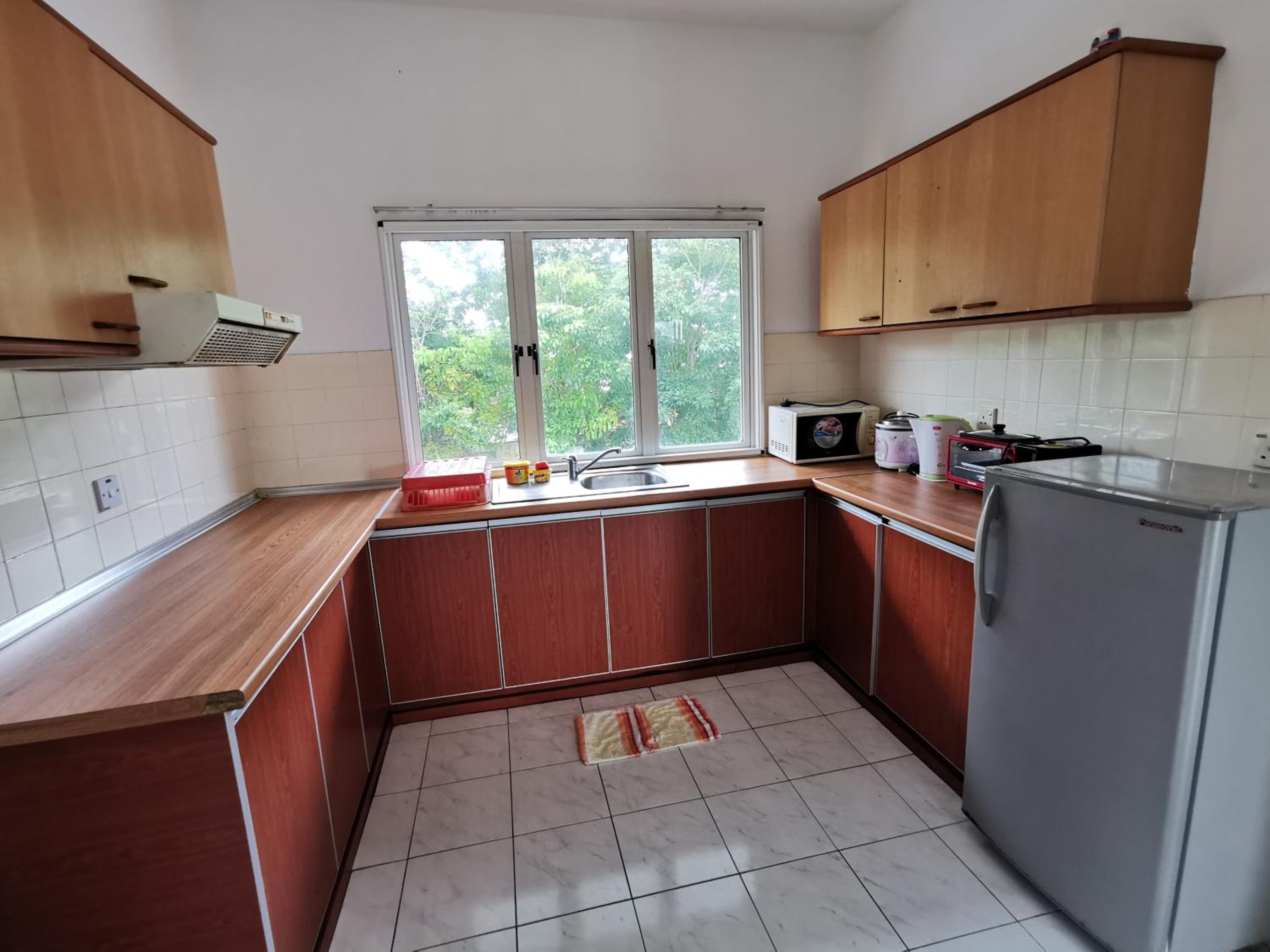 Beachfront Unit at Seri Bulan , Pantai Teluk Kemang photo 3