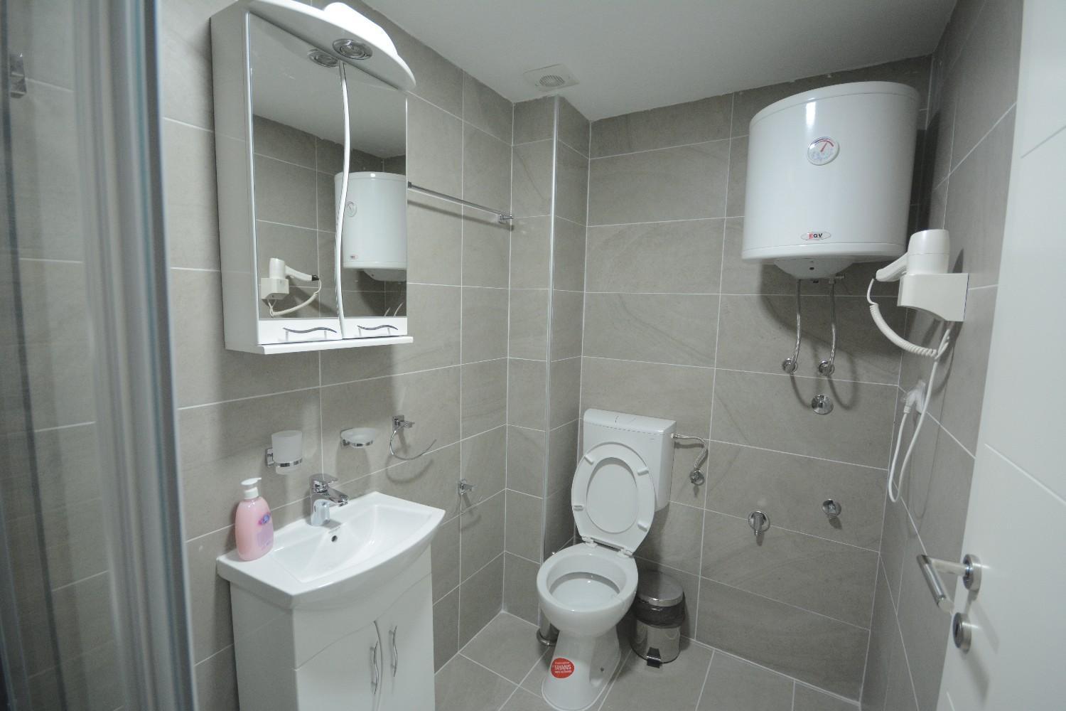 Photo 33