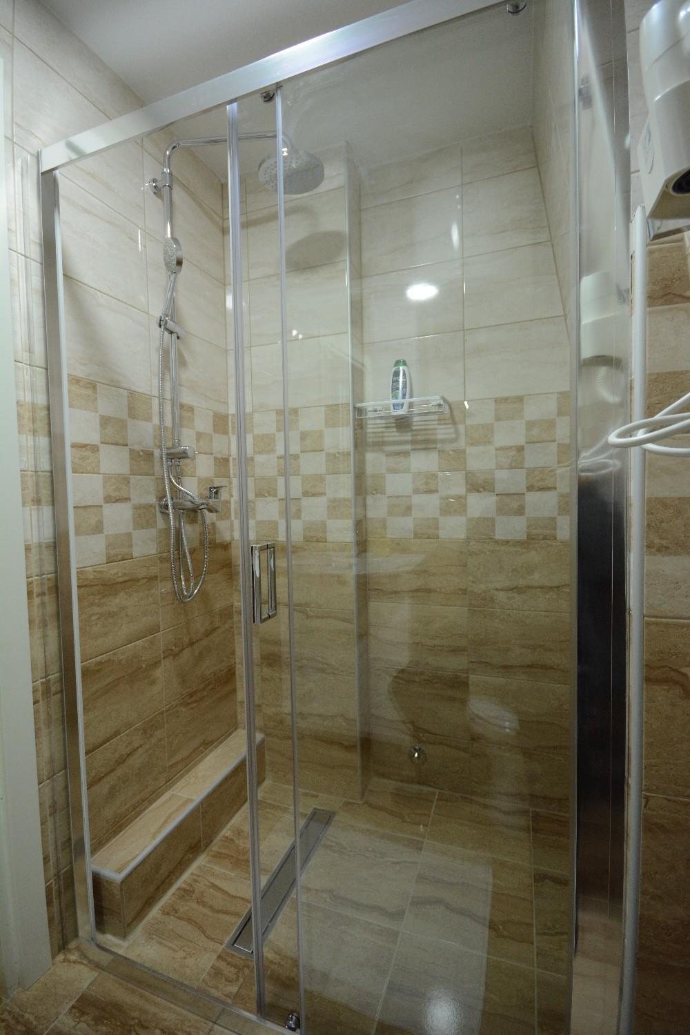 Photo 32