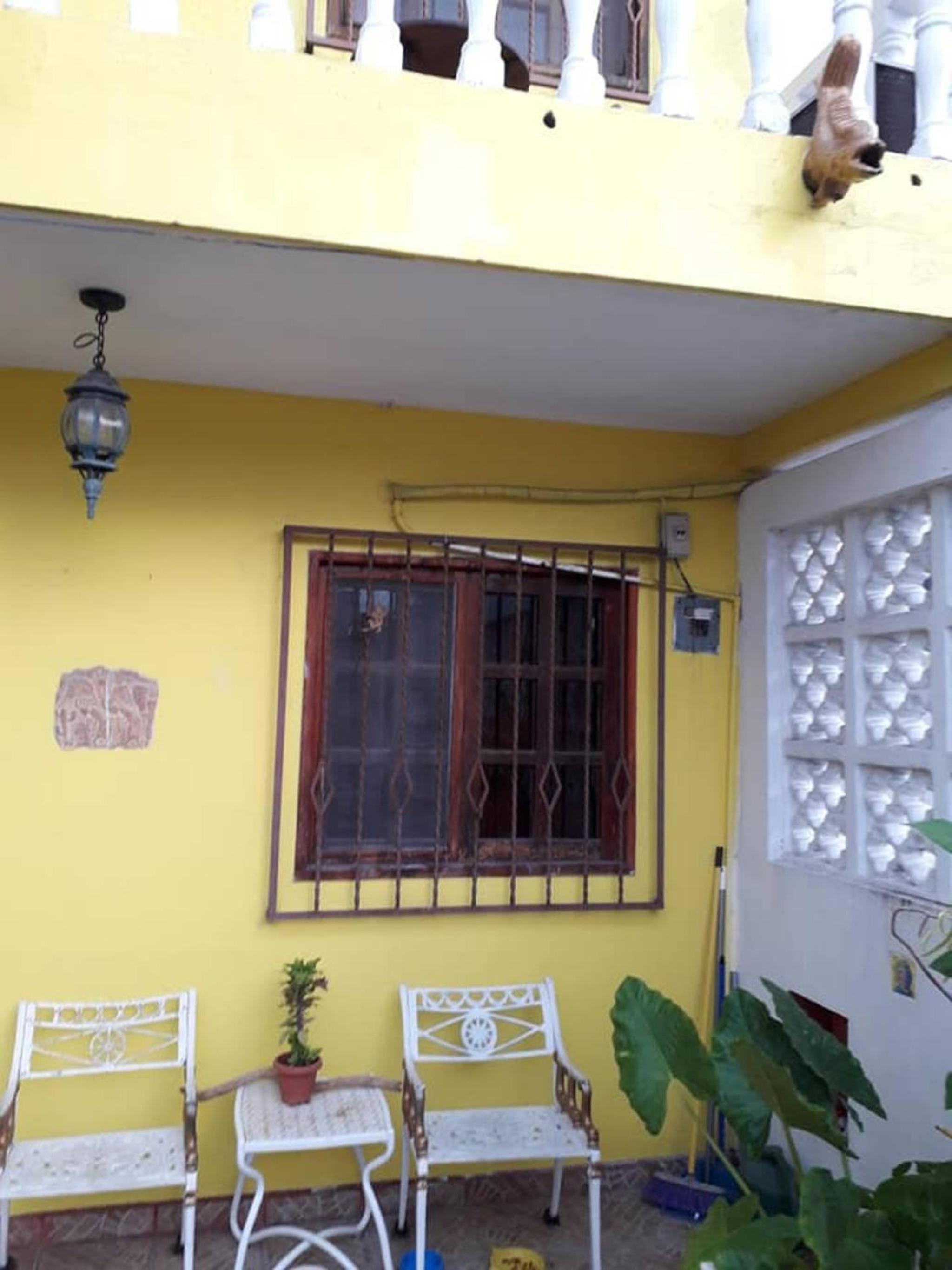 Cancun Guest House 3 near Ado bus terminal and 25 min from-to airport by shuttle