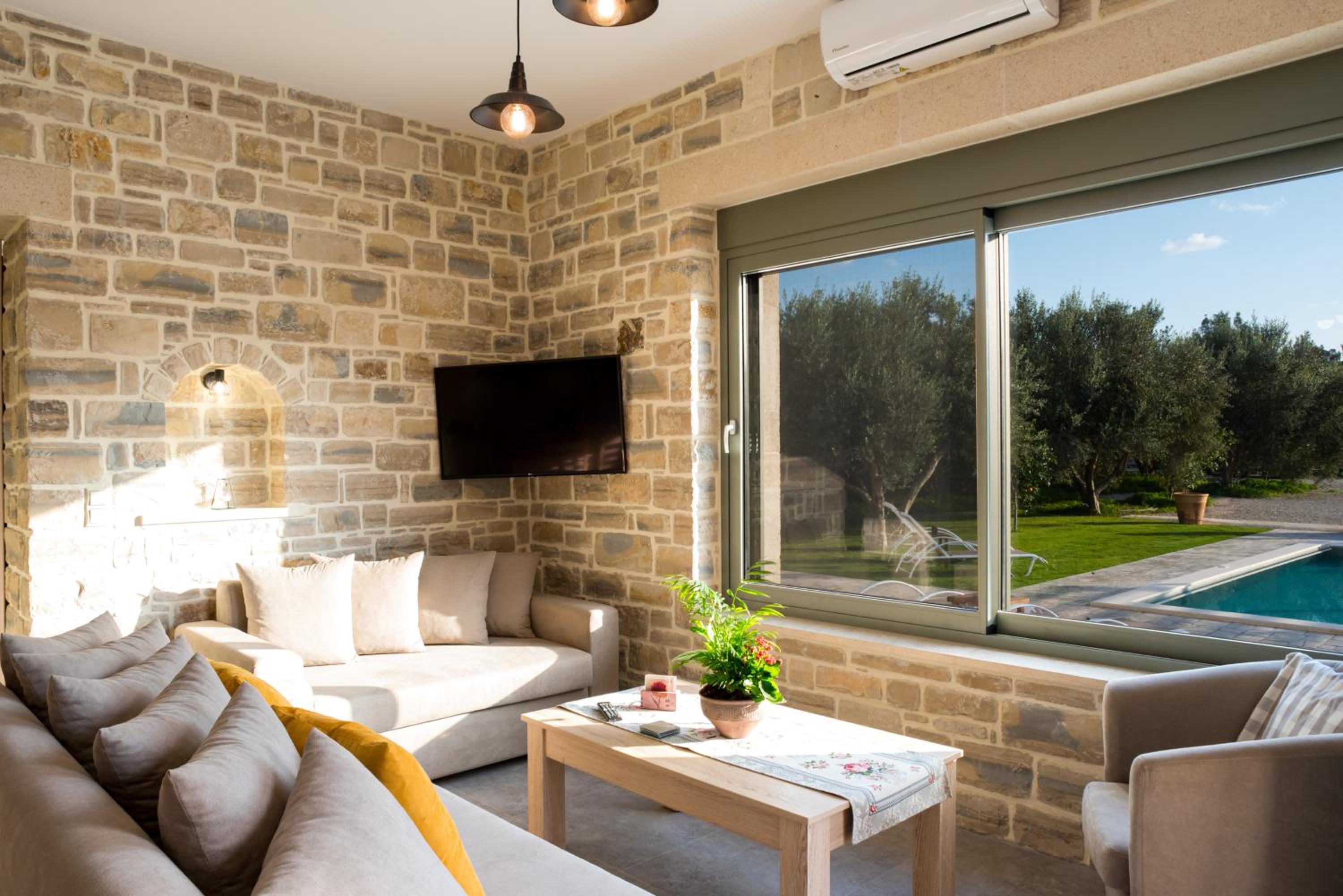 Olitrus Villa Kamilari view 5