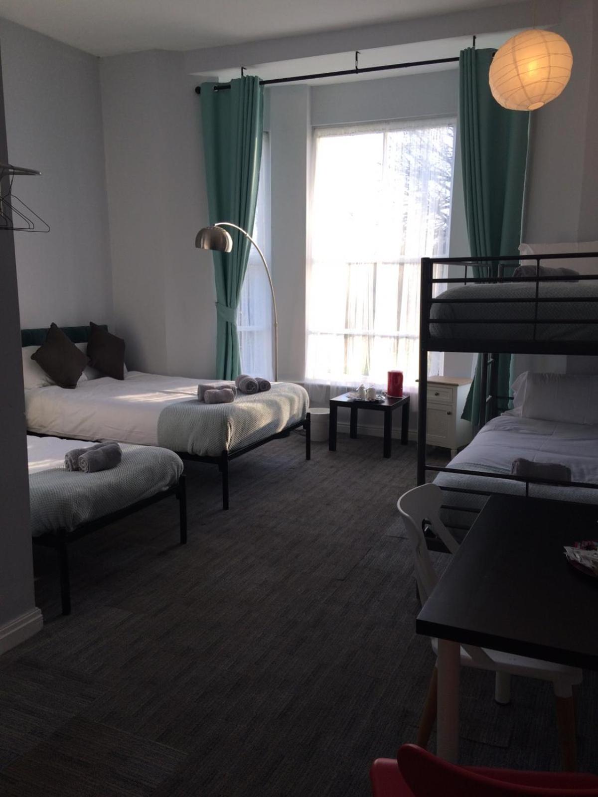 Queens Guesthouse Manchester