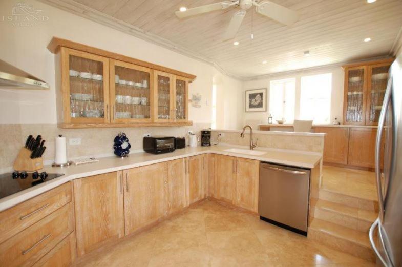 Coconut Grove 2, Royal Westmoreland by Island Villas