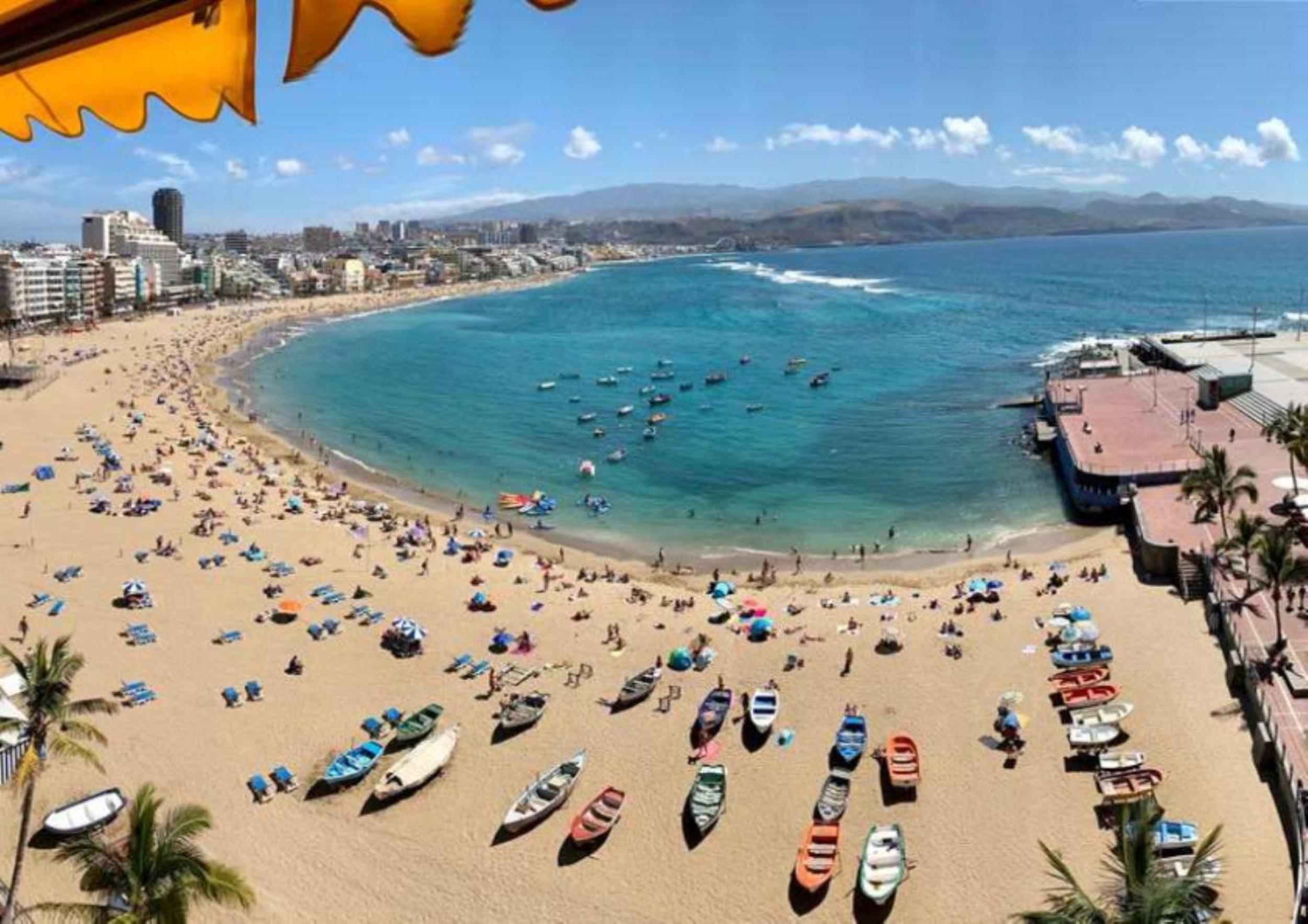 Hotel Sunset views over the sea By CanariasGetaway - Image 1