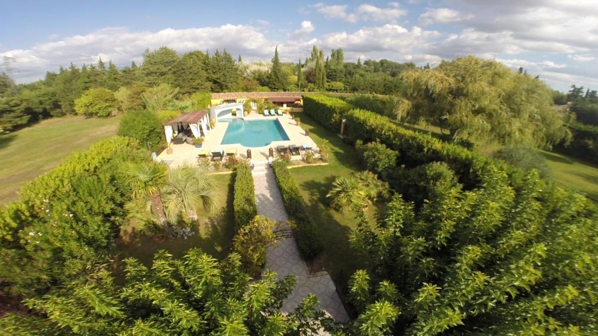 Domaine la Chamade view 2
