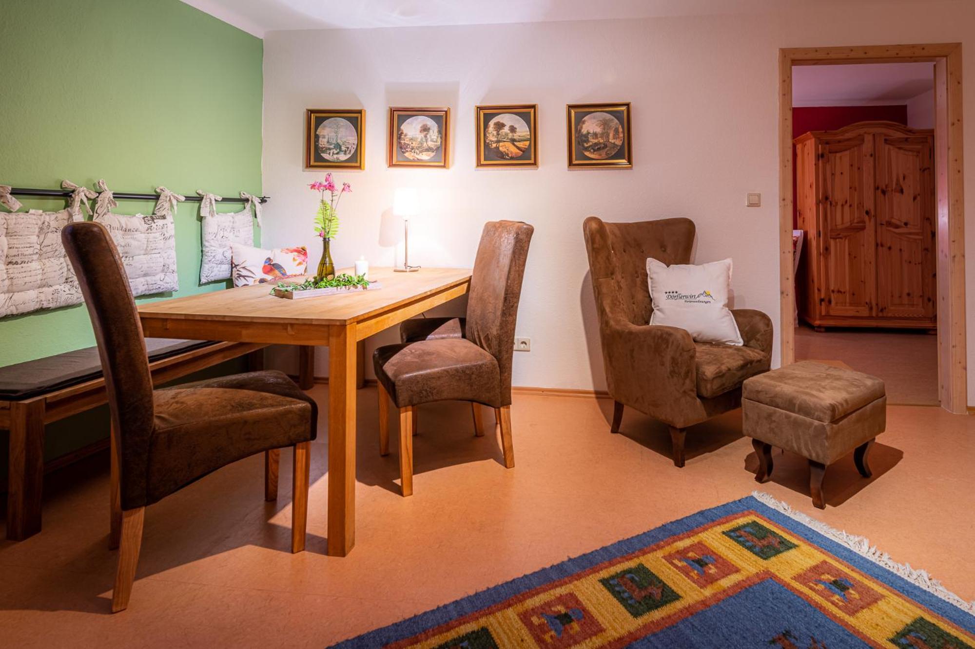 Ferienwohnungen Hotel Garni Dörflerwirt