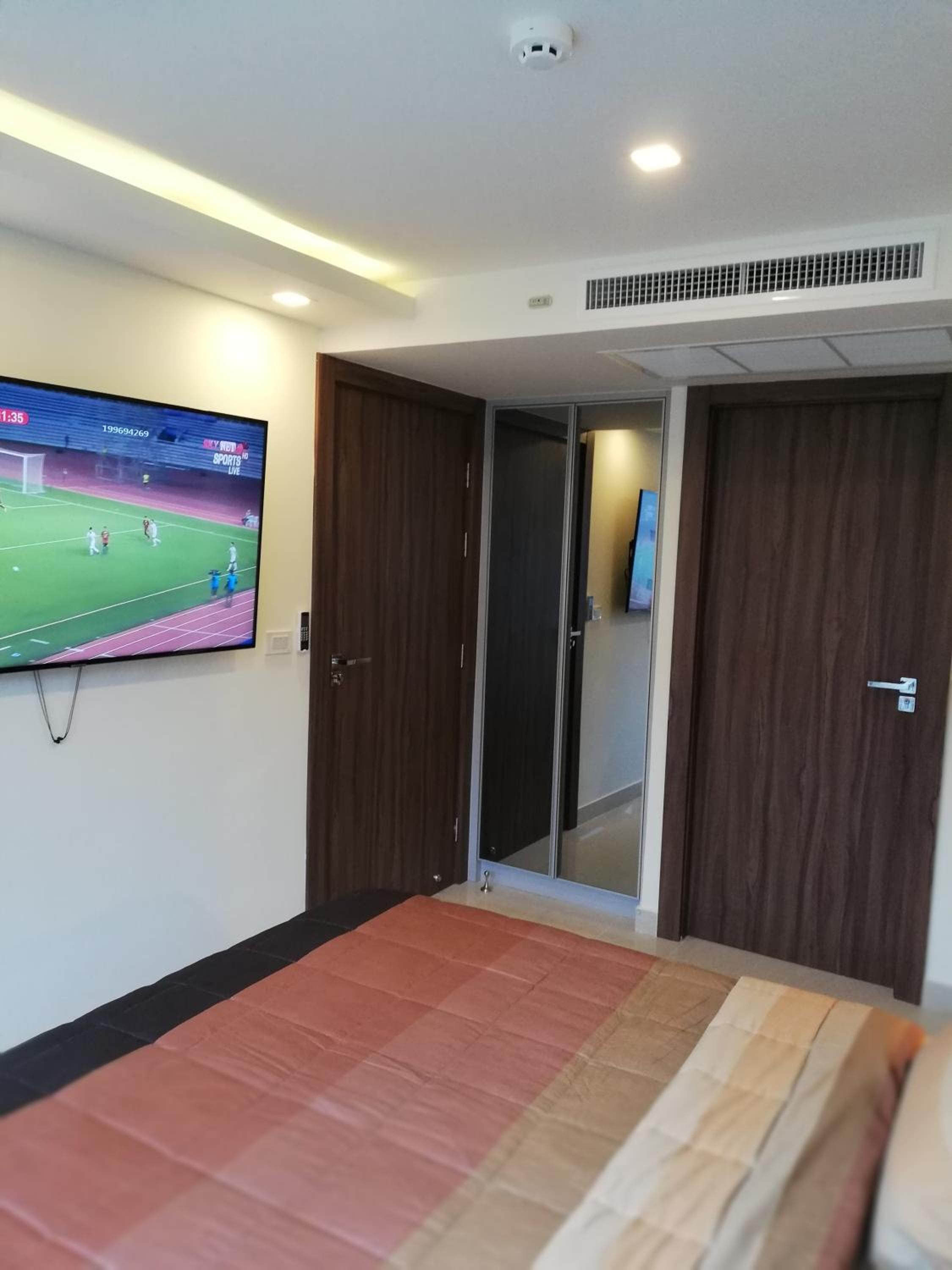 Grand Avenue Residence 1 bedroom