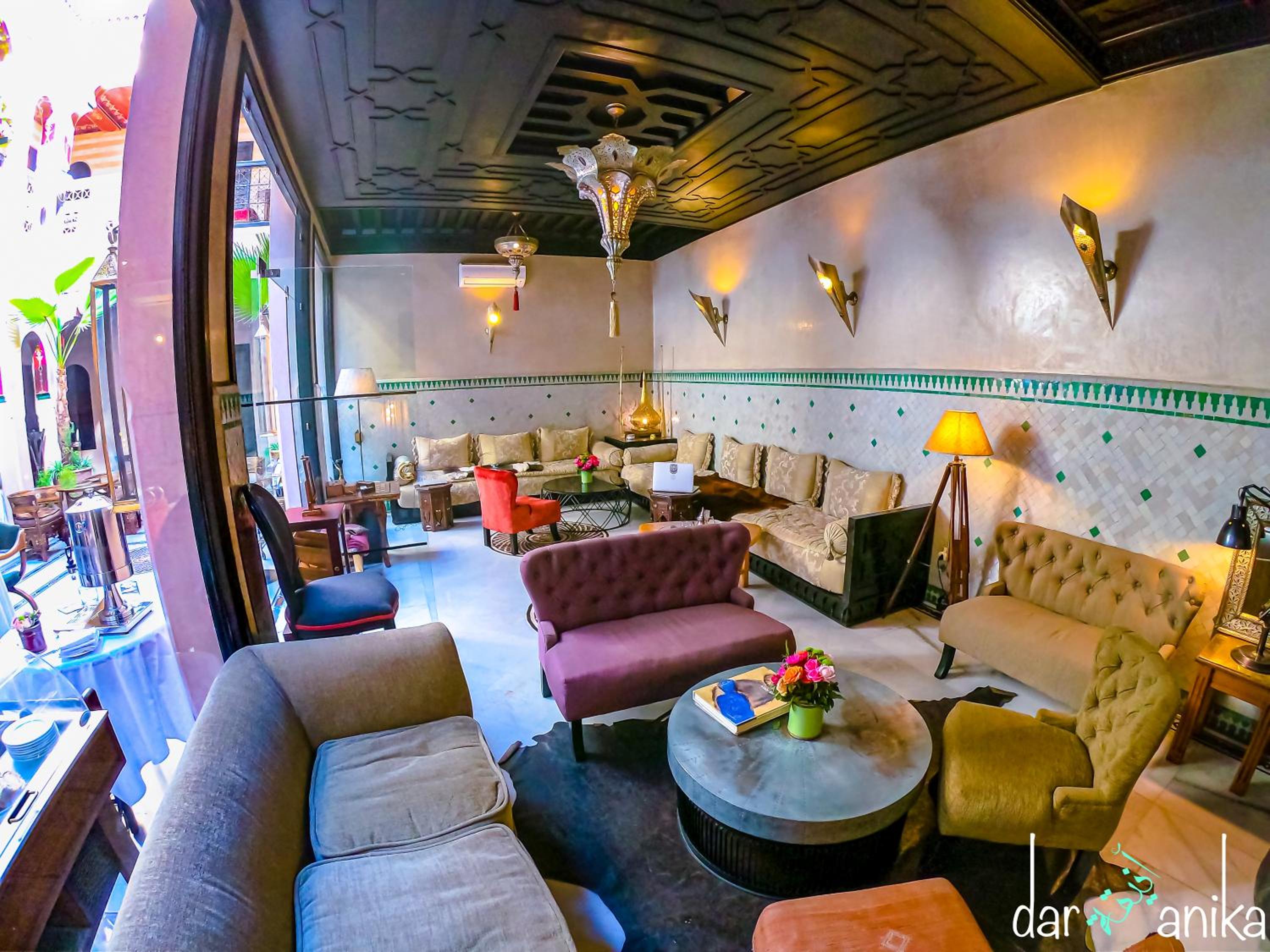 lounge