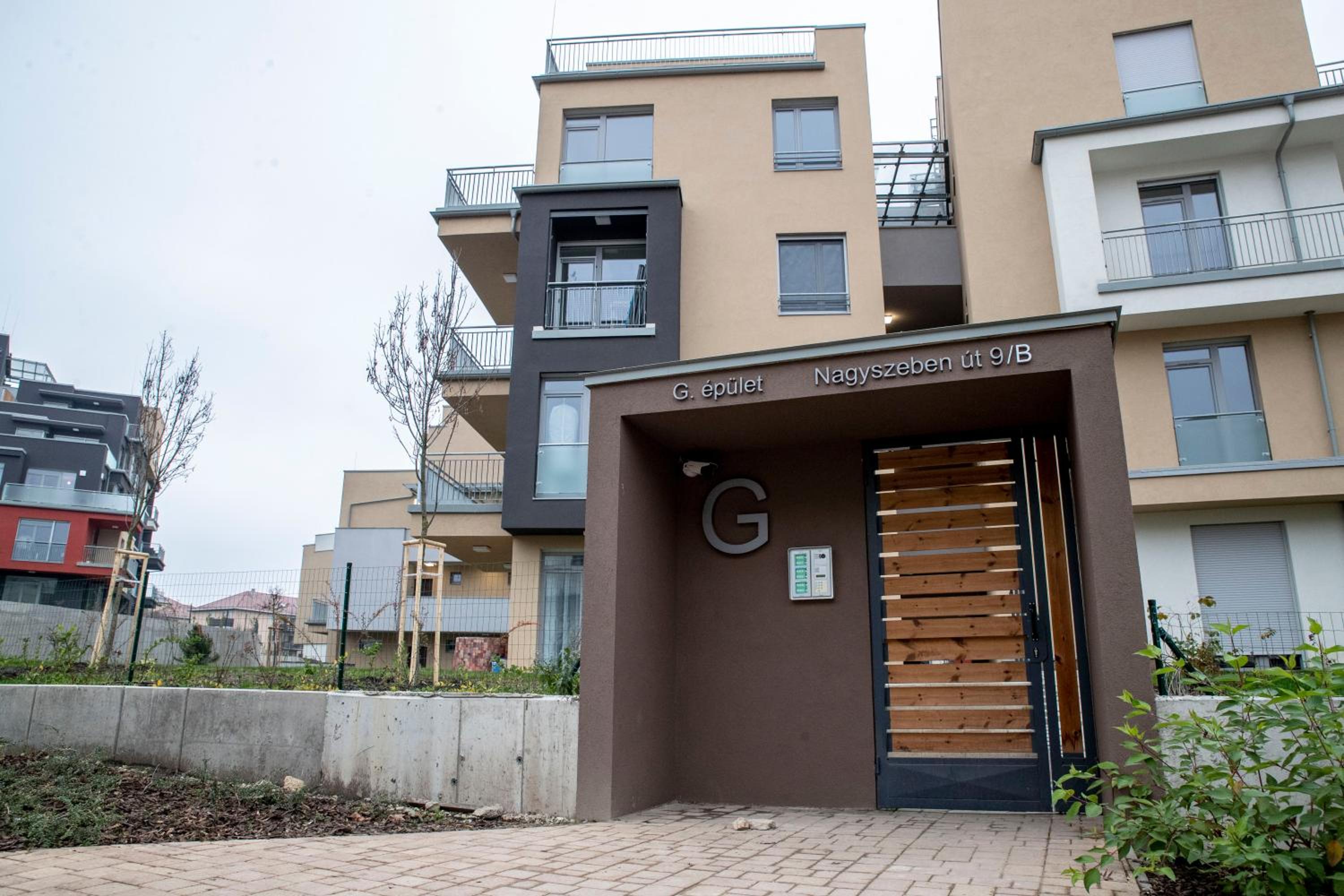Sasadpark's new apartment in the west part of Buda view 2