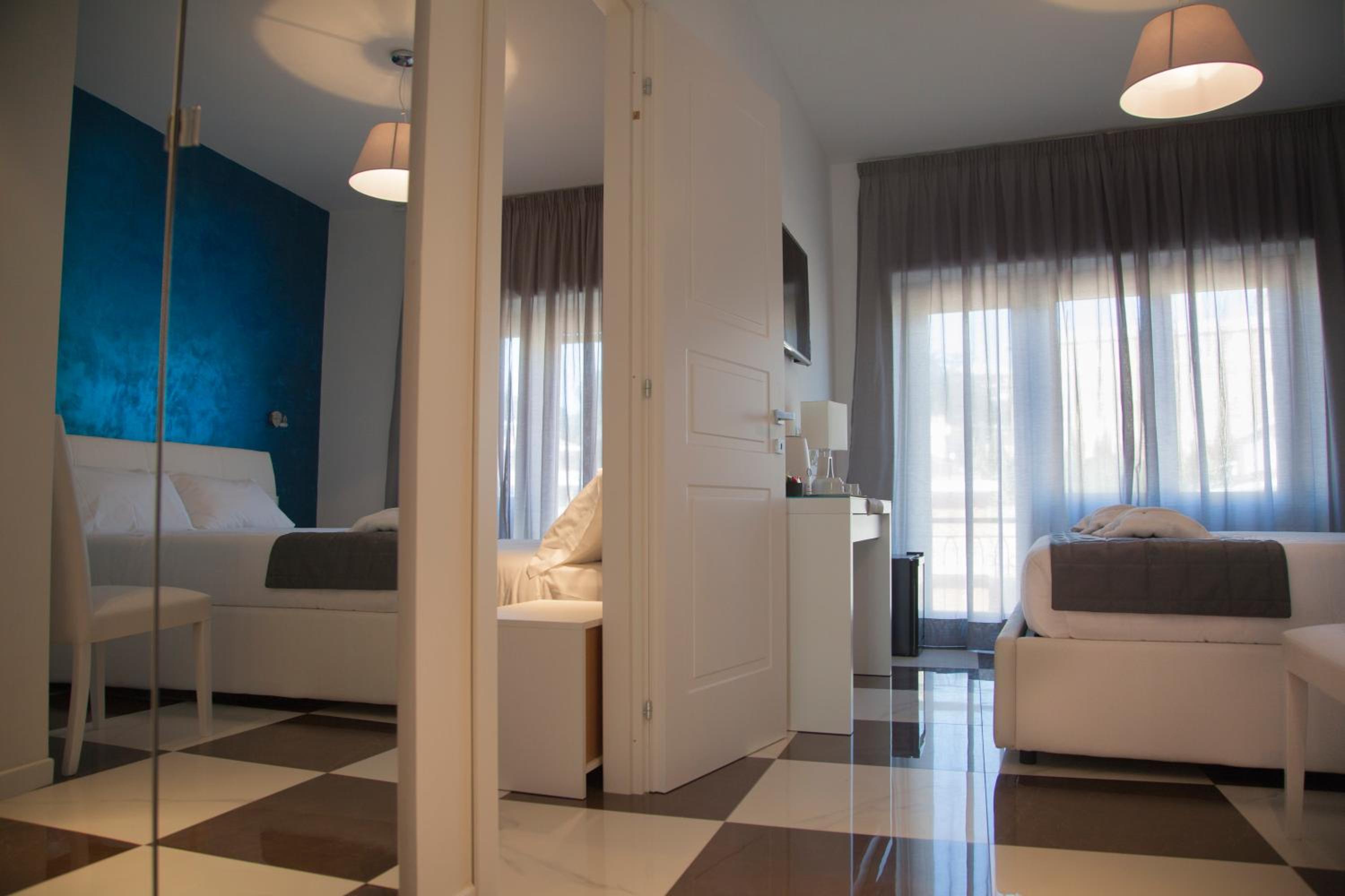 Luxury Vatican Rooms