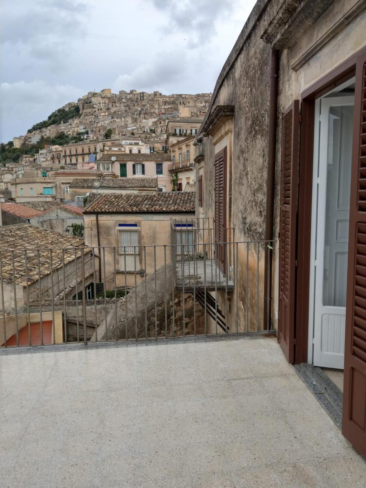 Modica Vacations - Casa Mavi Limite delle due Matrici - Property Image 30