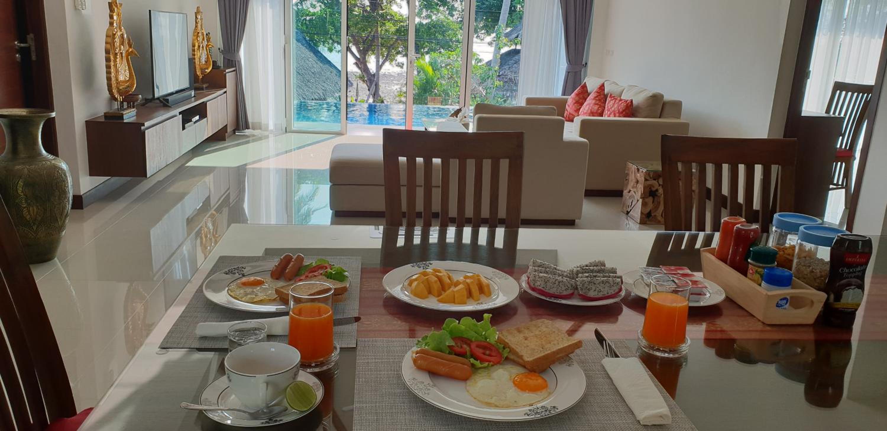 JJ Queen Villa and Spa Kohyaonoi
