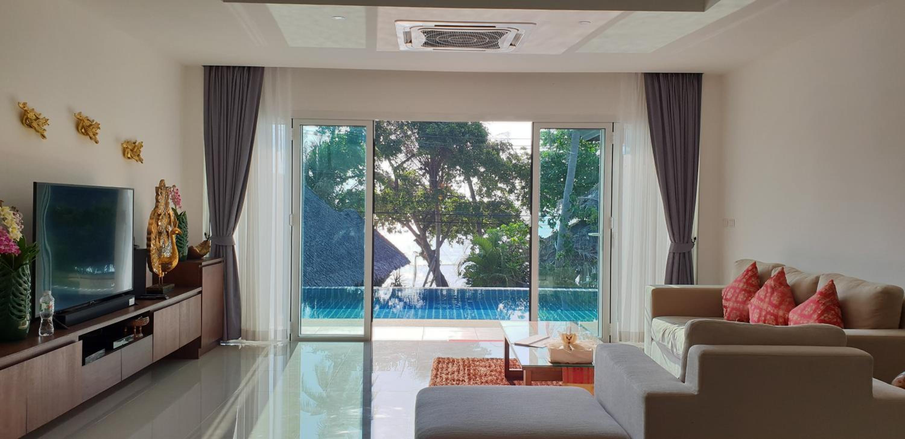 JJ Queen Villa and Spa Kohyaonoi