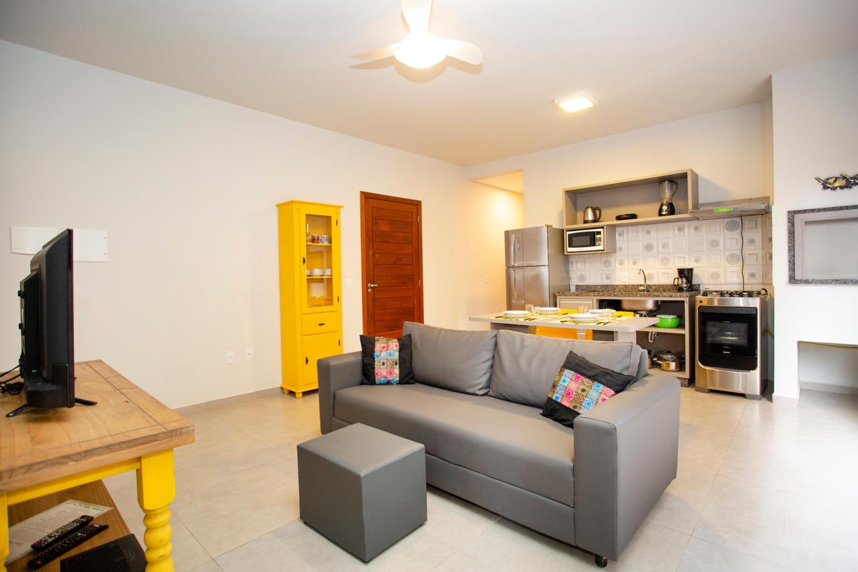 Barra Holiday Apartamentos view 3