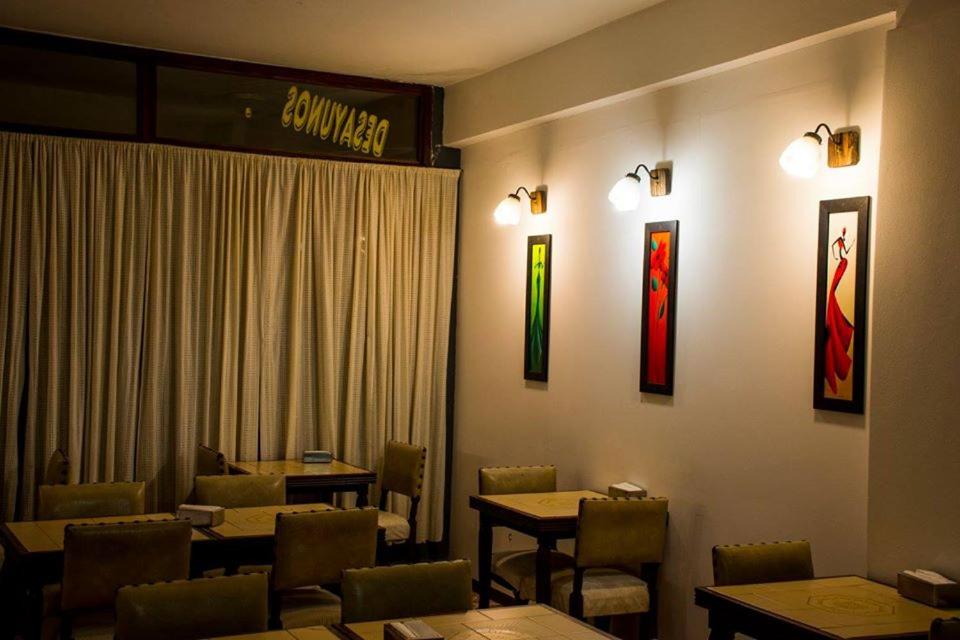 hotel costa isabel