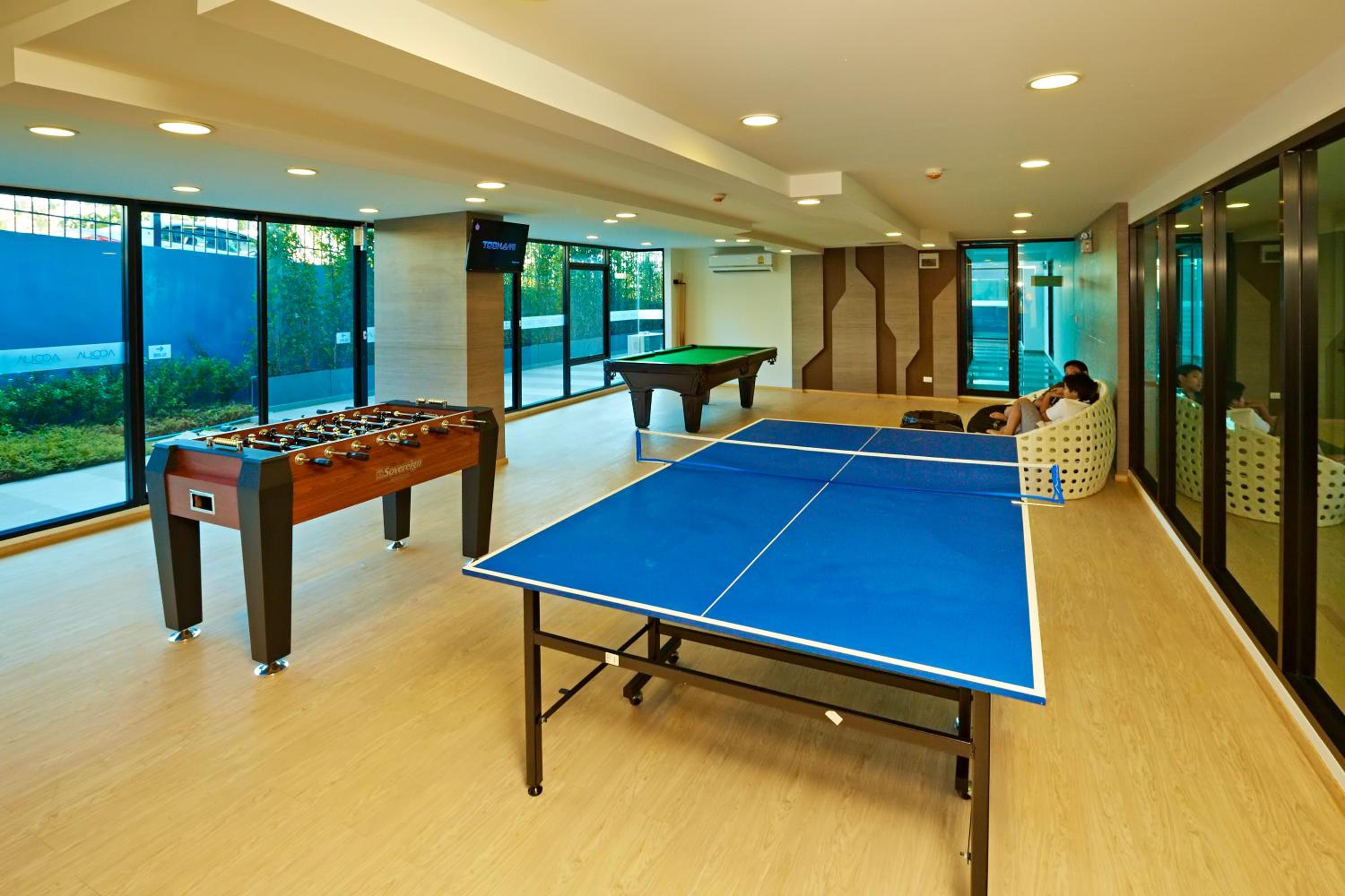 Acqua Condo by Tech