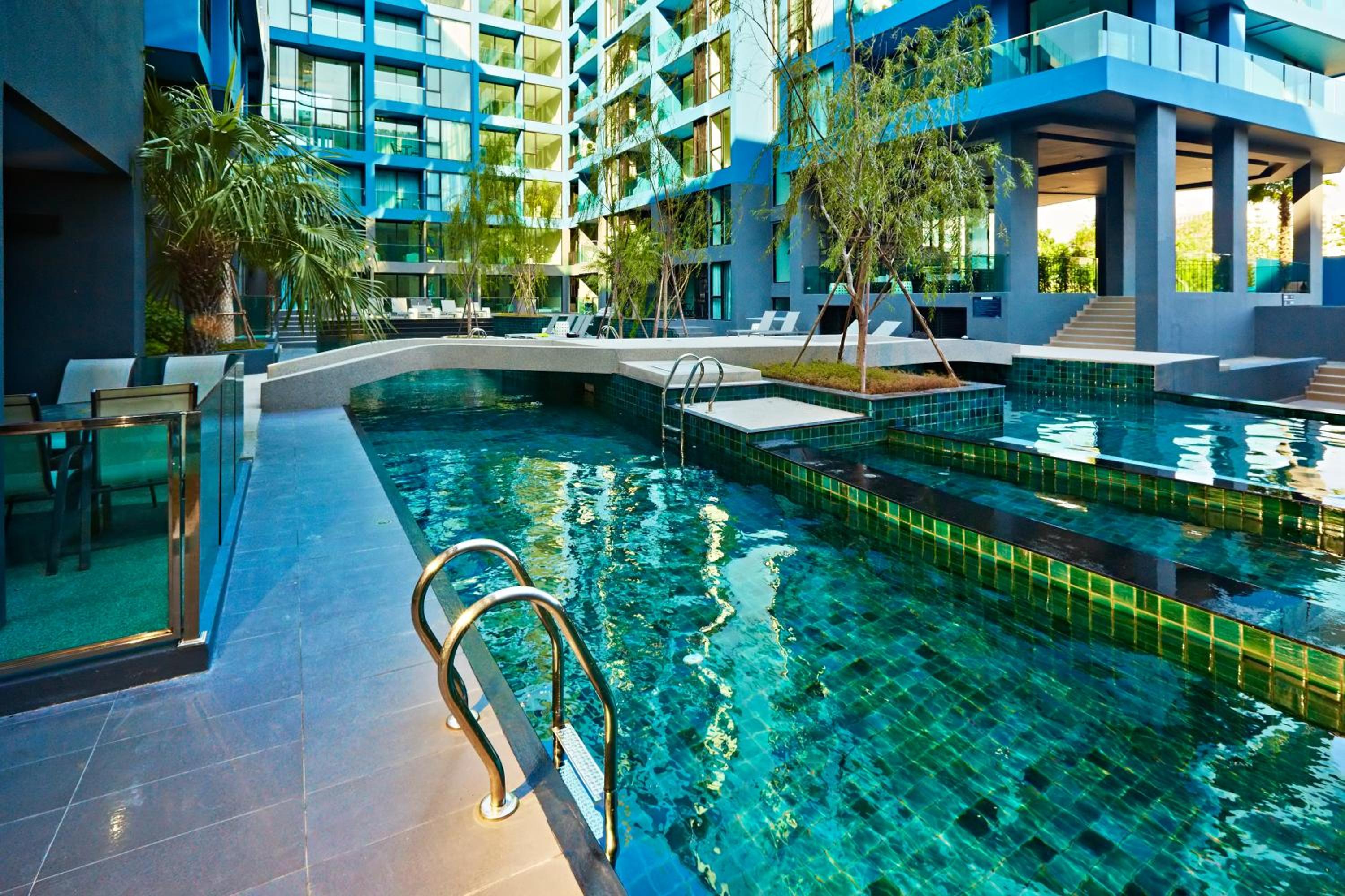 Acqua Condo by Tech