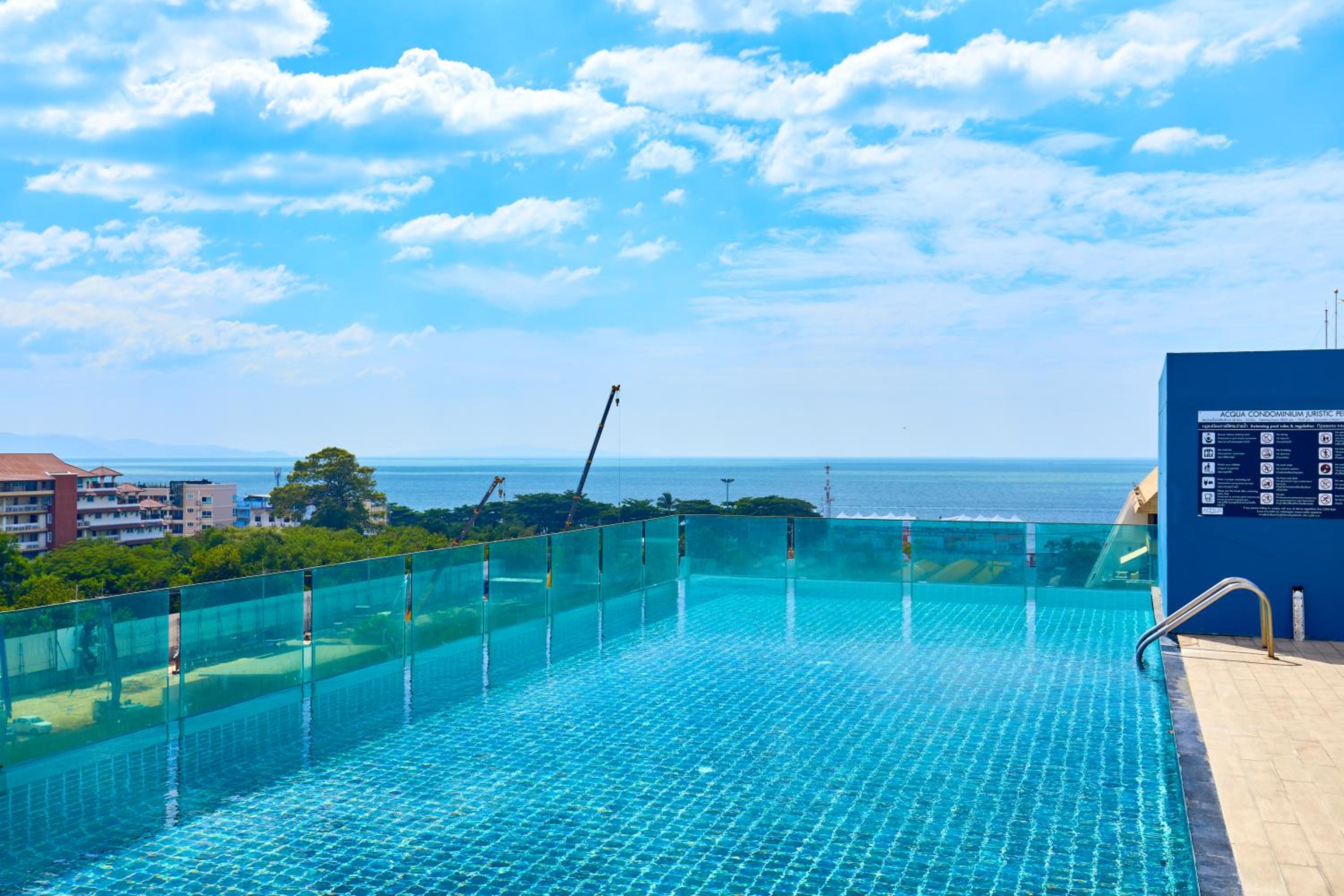 Acqua Condo by Tech
