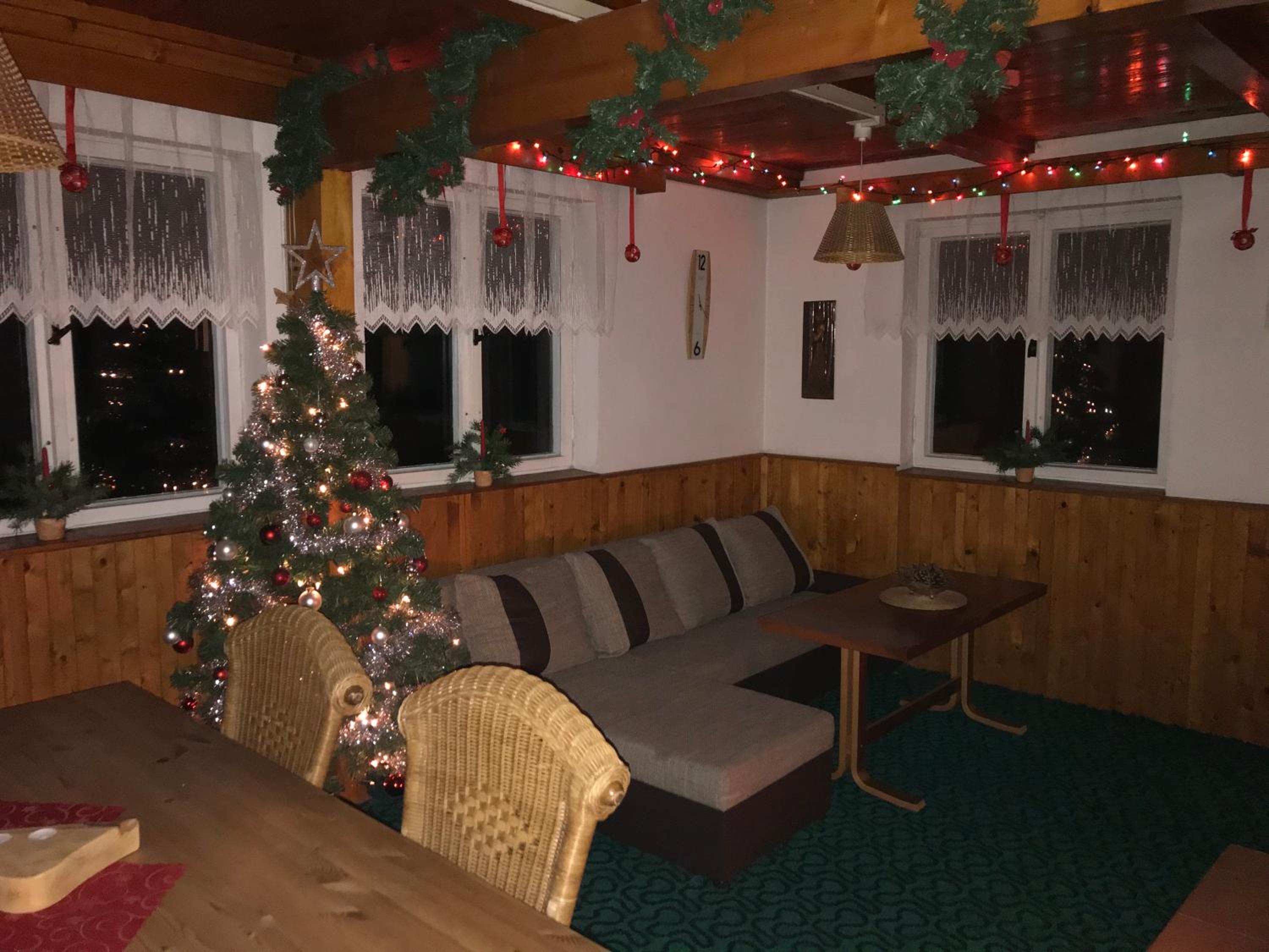 Chata u koupaliště view 2