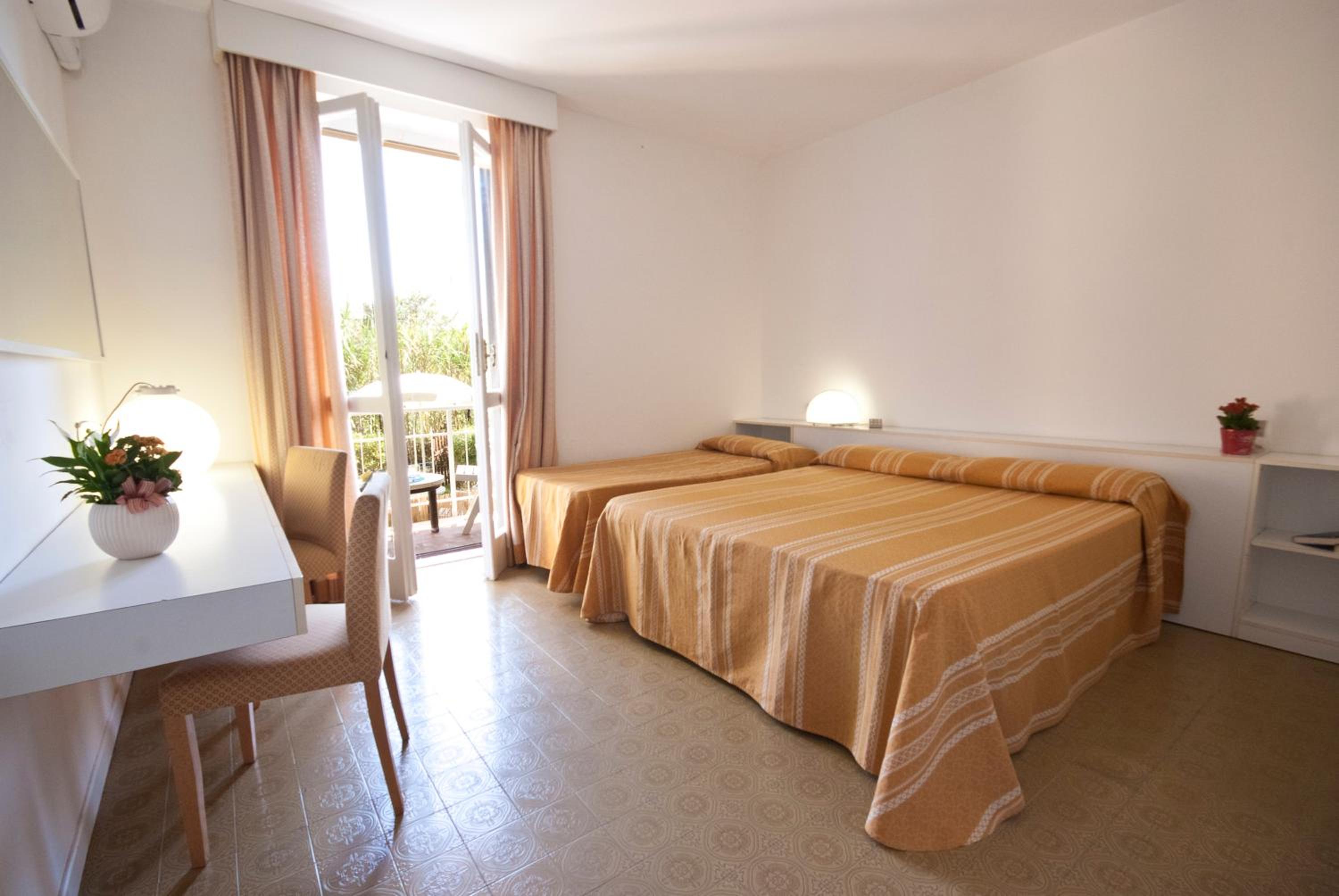 Residence Golfo Della Lacona
