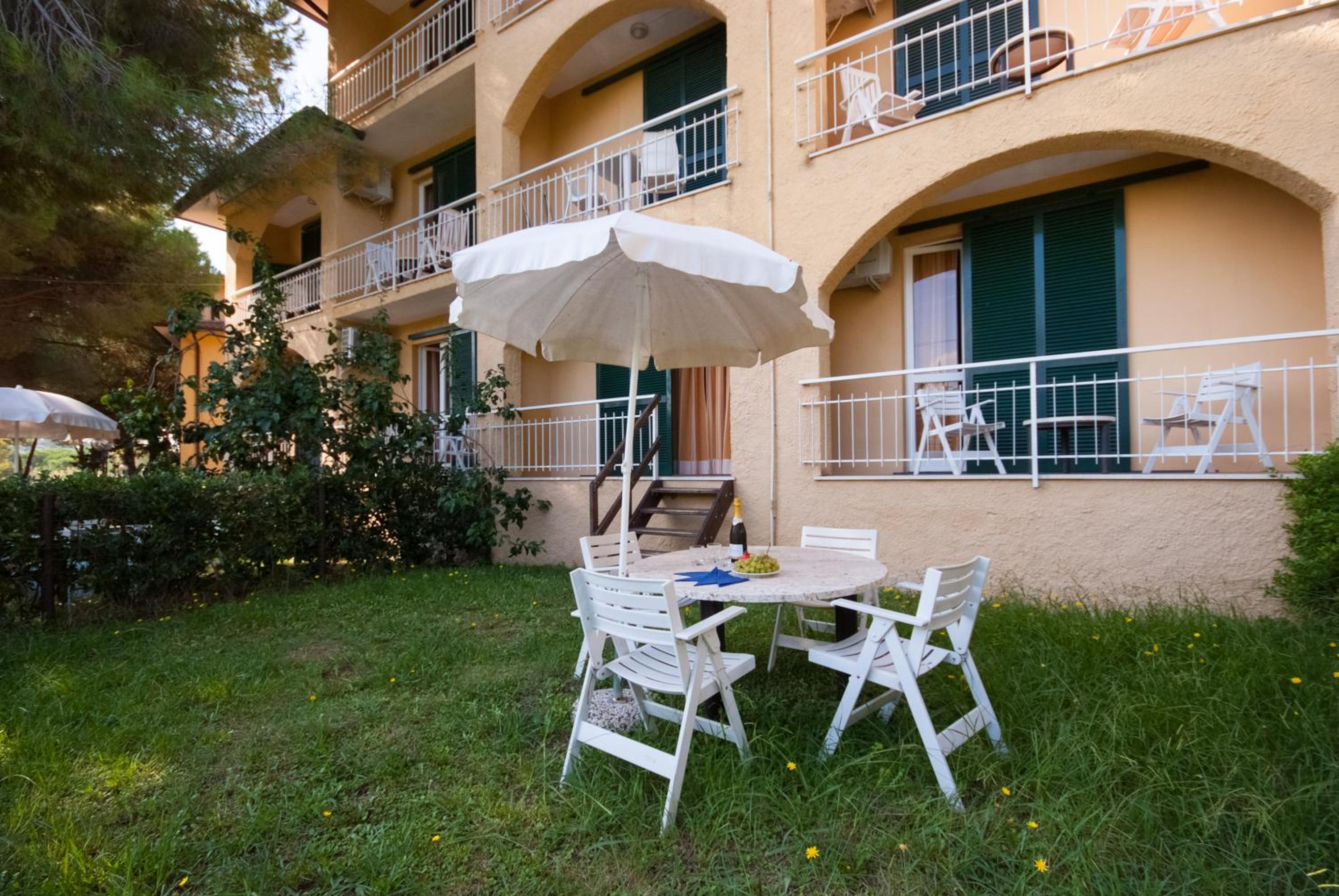 Residence Golfo Della Lacona