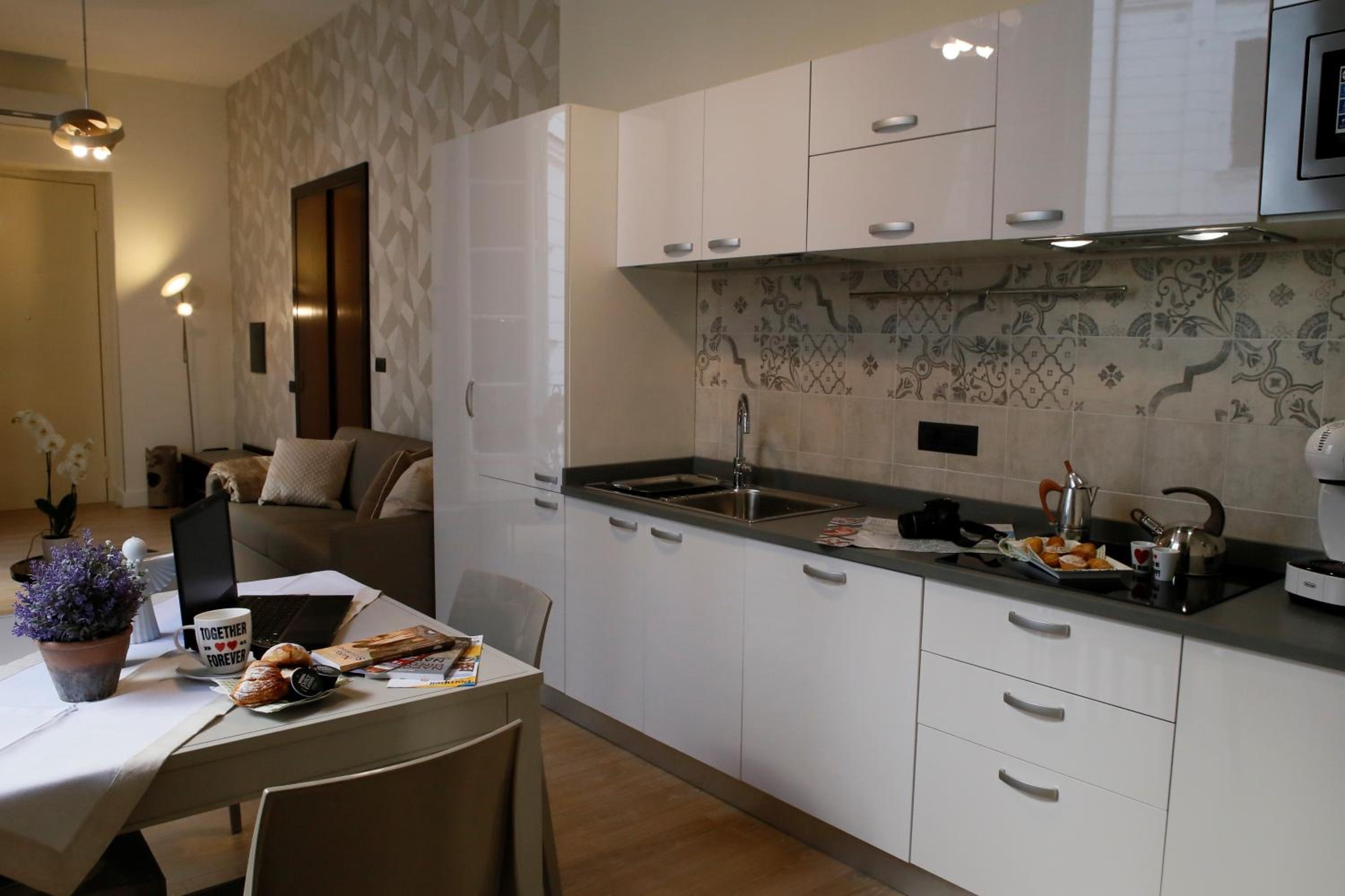 Napoli Mariana Luxury