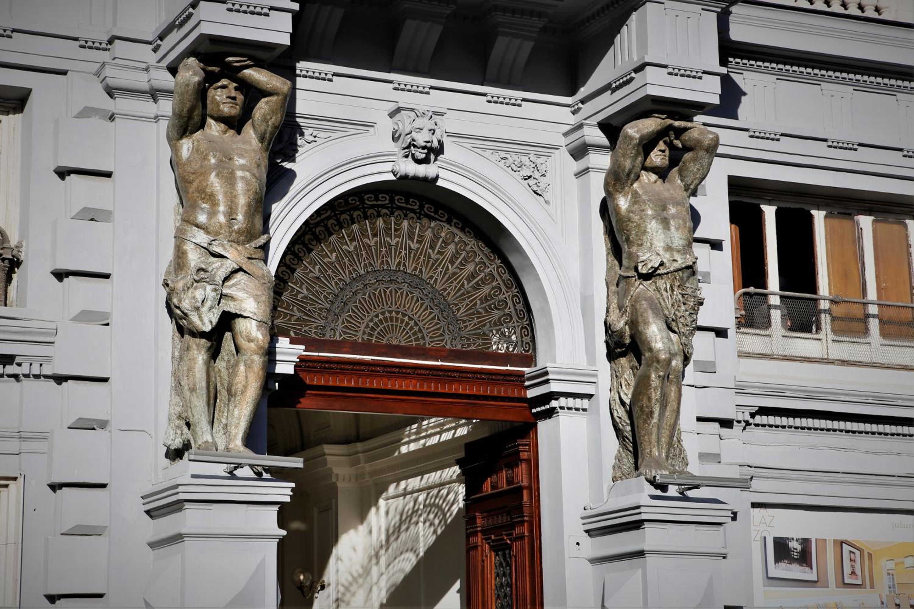 Napoli Mariana Luxury