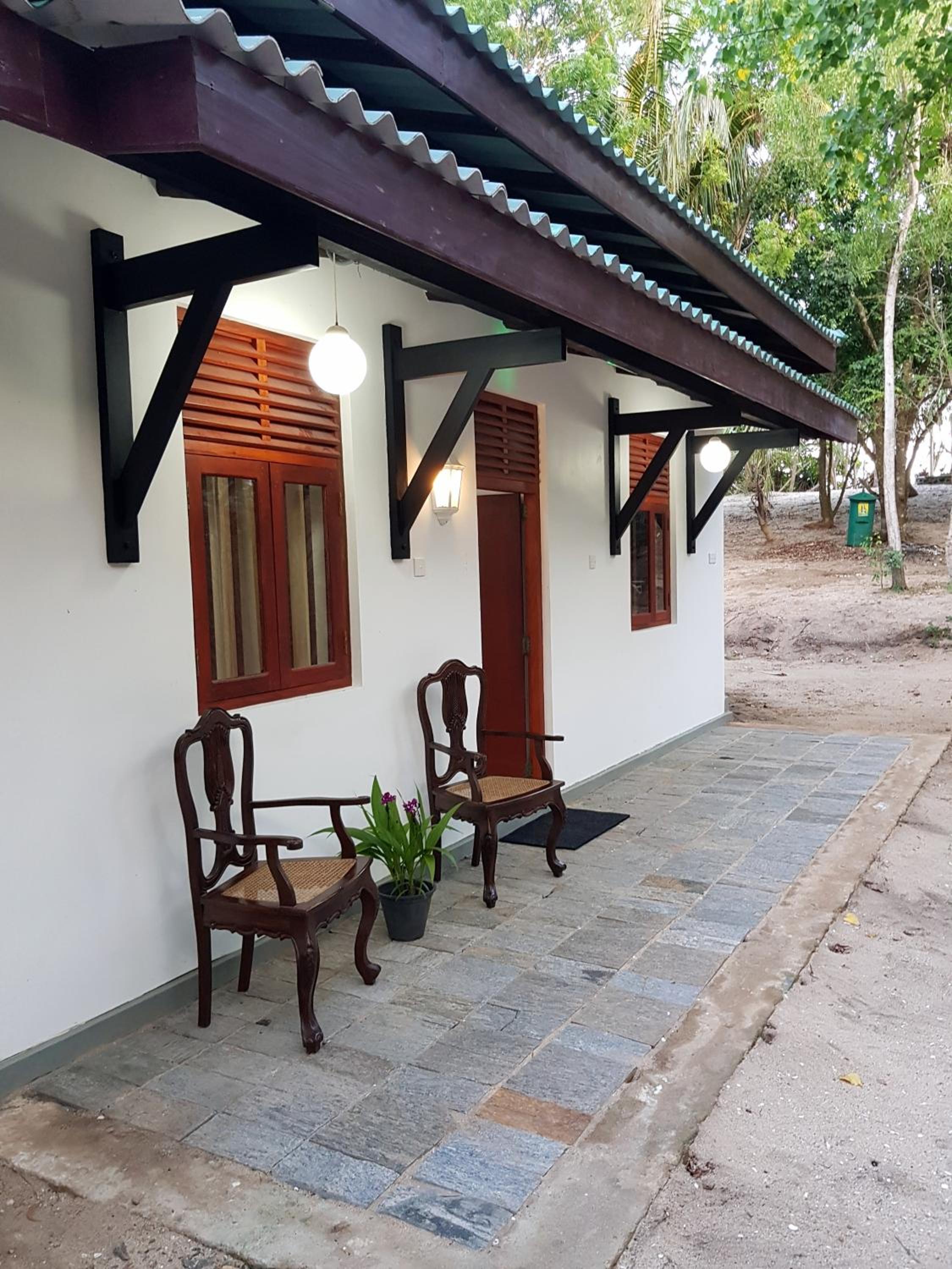 The Waves Beach Chalets