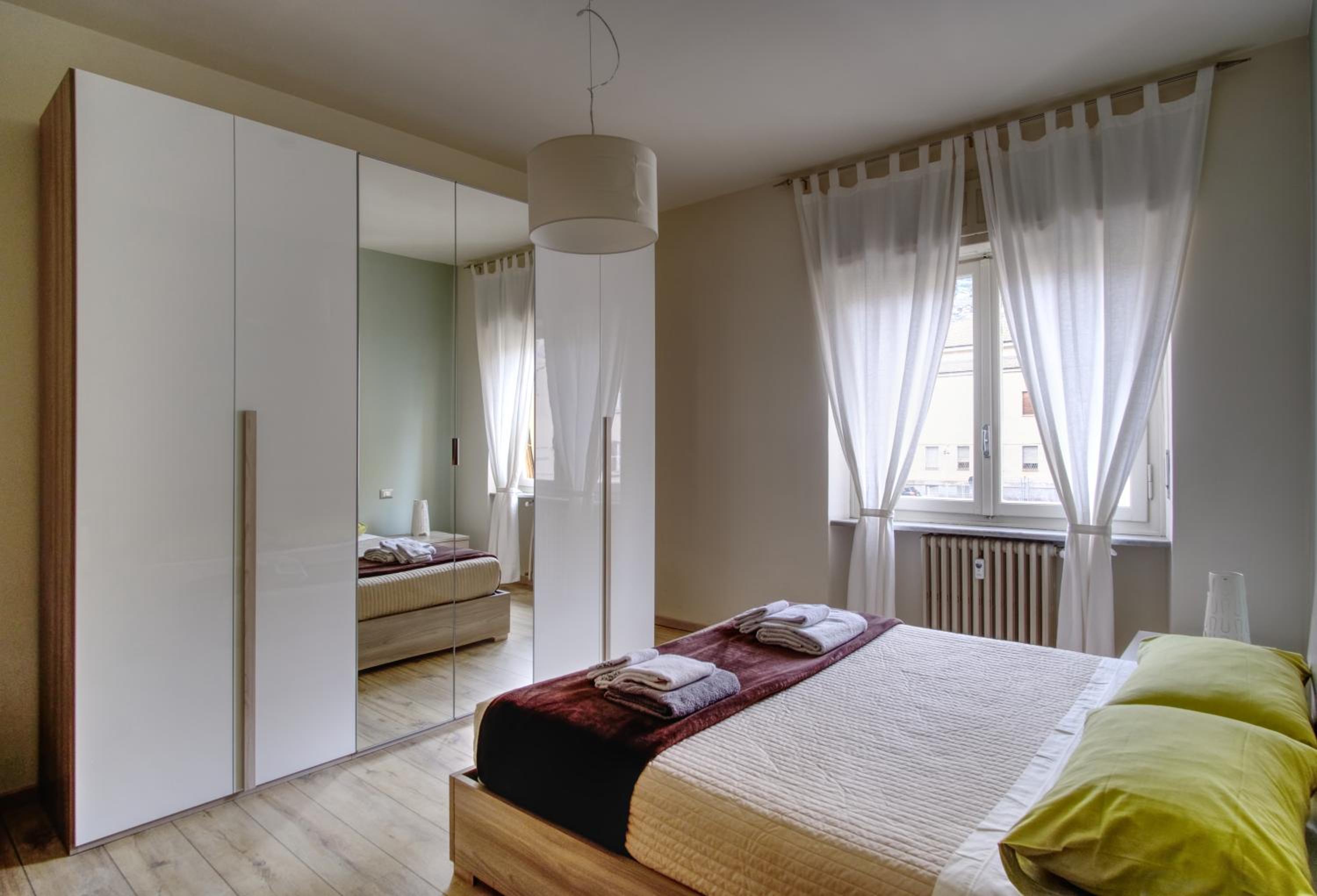 La maison du boulevard en Aosta — hotel room