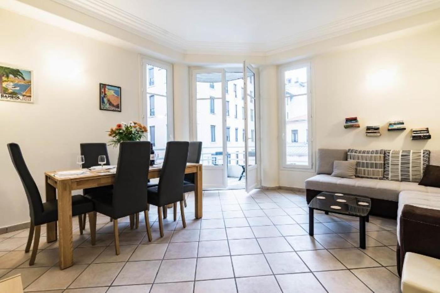 Nice Centre - Apartment with balcony and stunning sea view! view 5