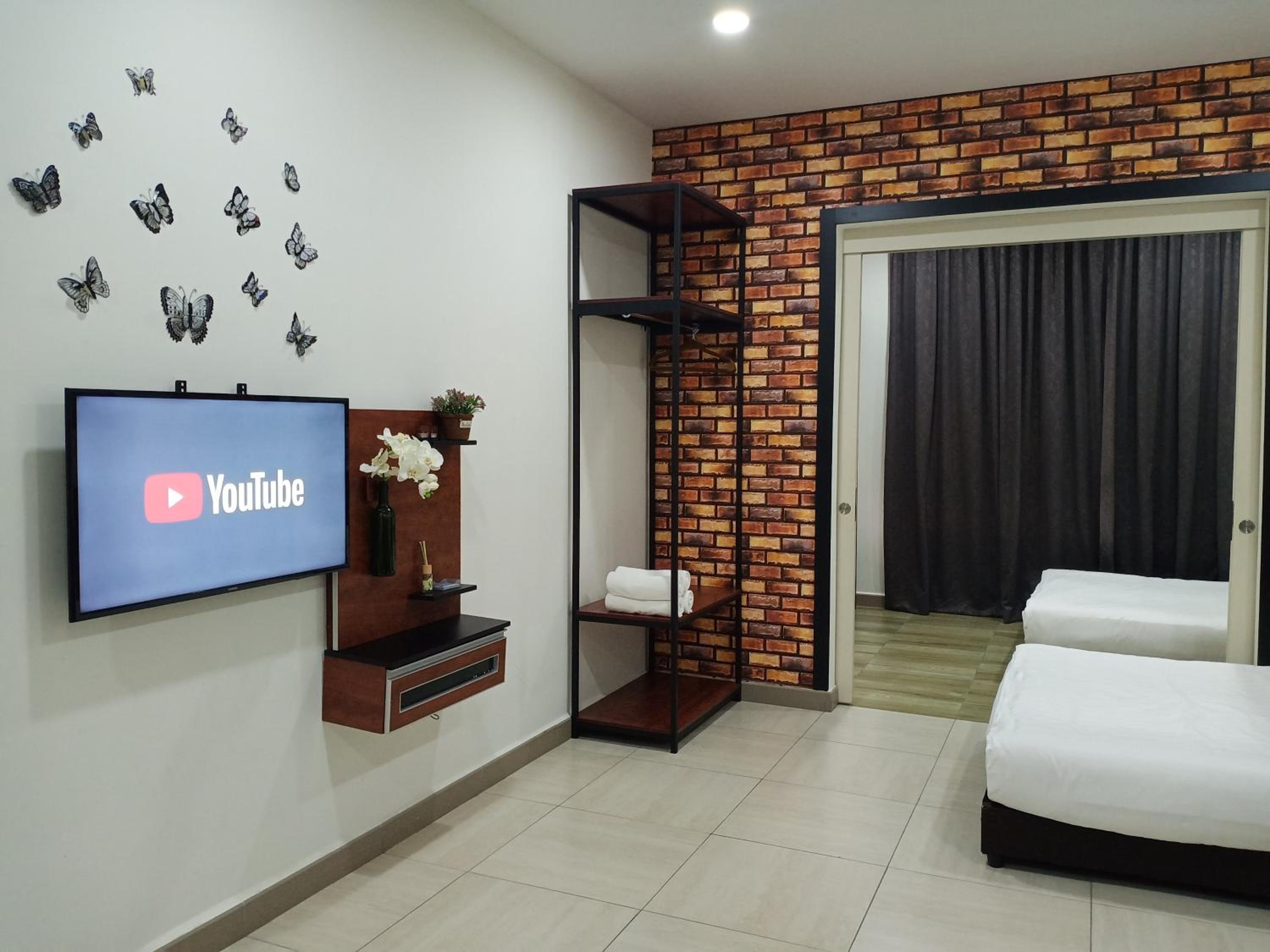 The Octagon Ipoh - Home Stay photo 2