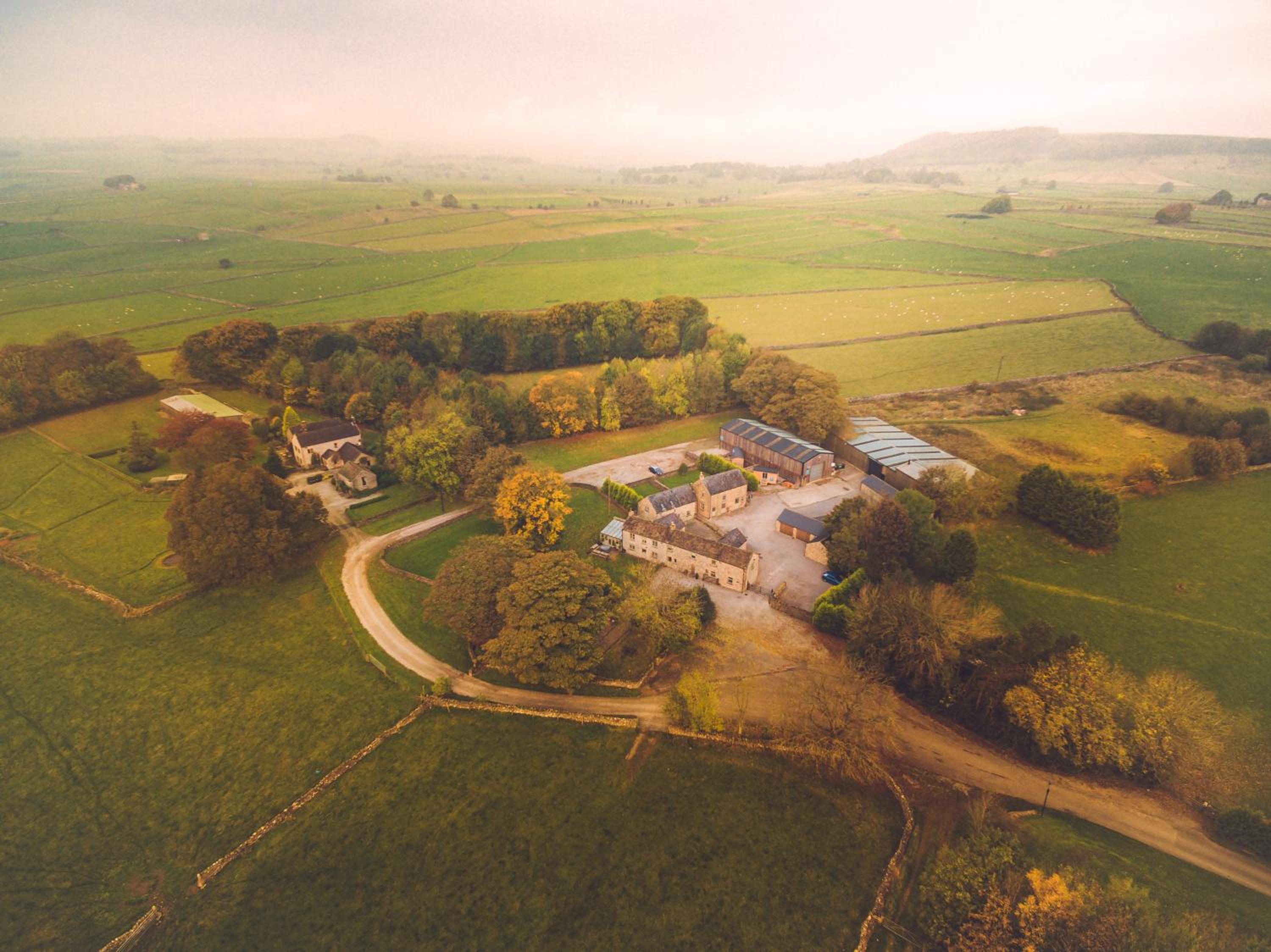 Shippon Cottage - Brosterfield Farm view 2