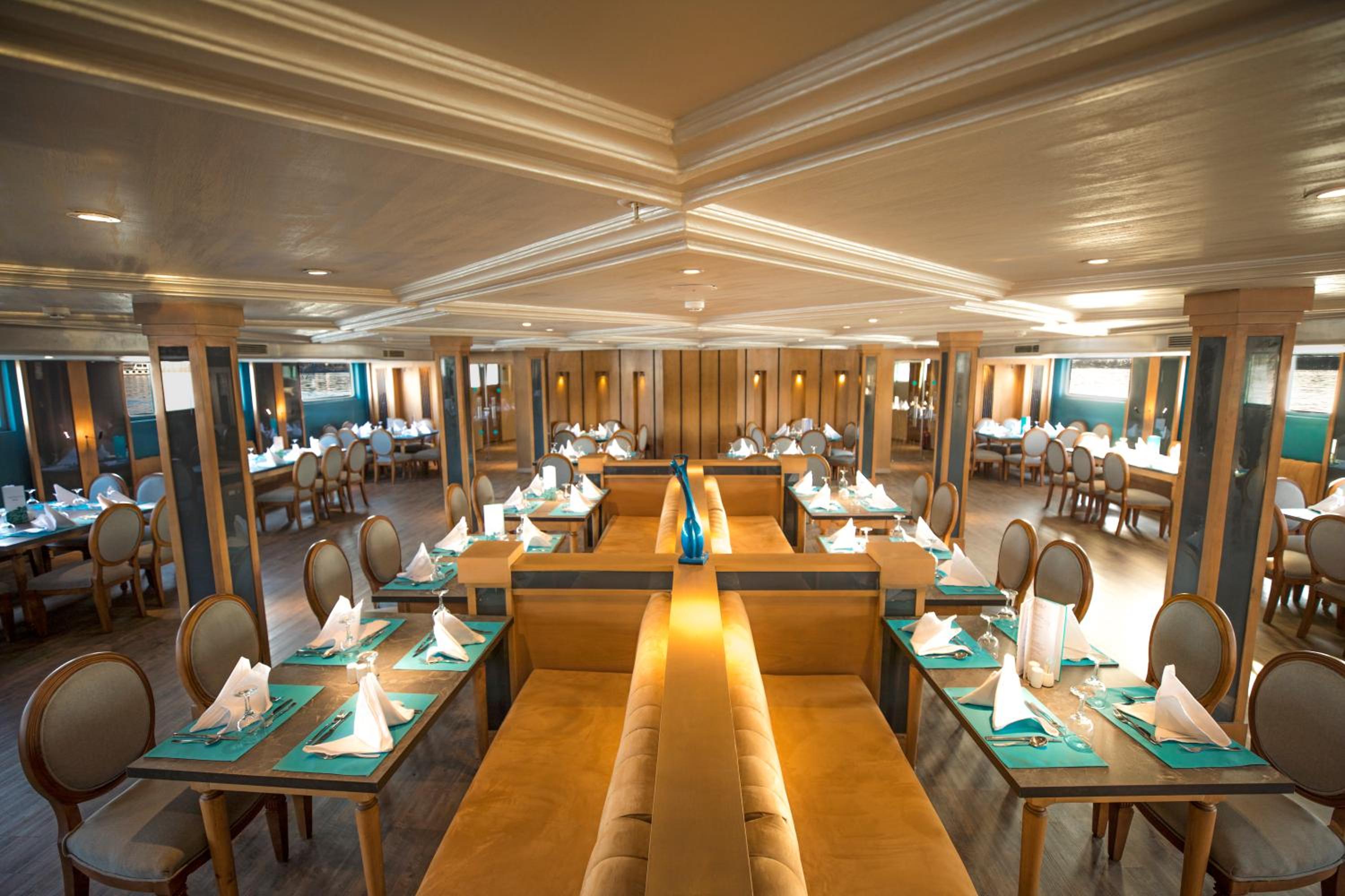 SUNRISE Semiramis II Cruise view 5