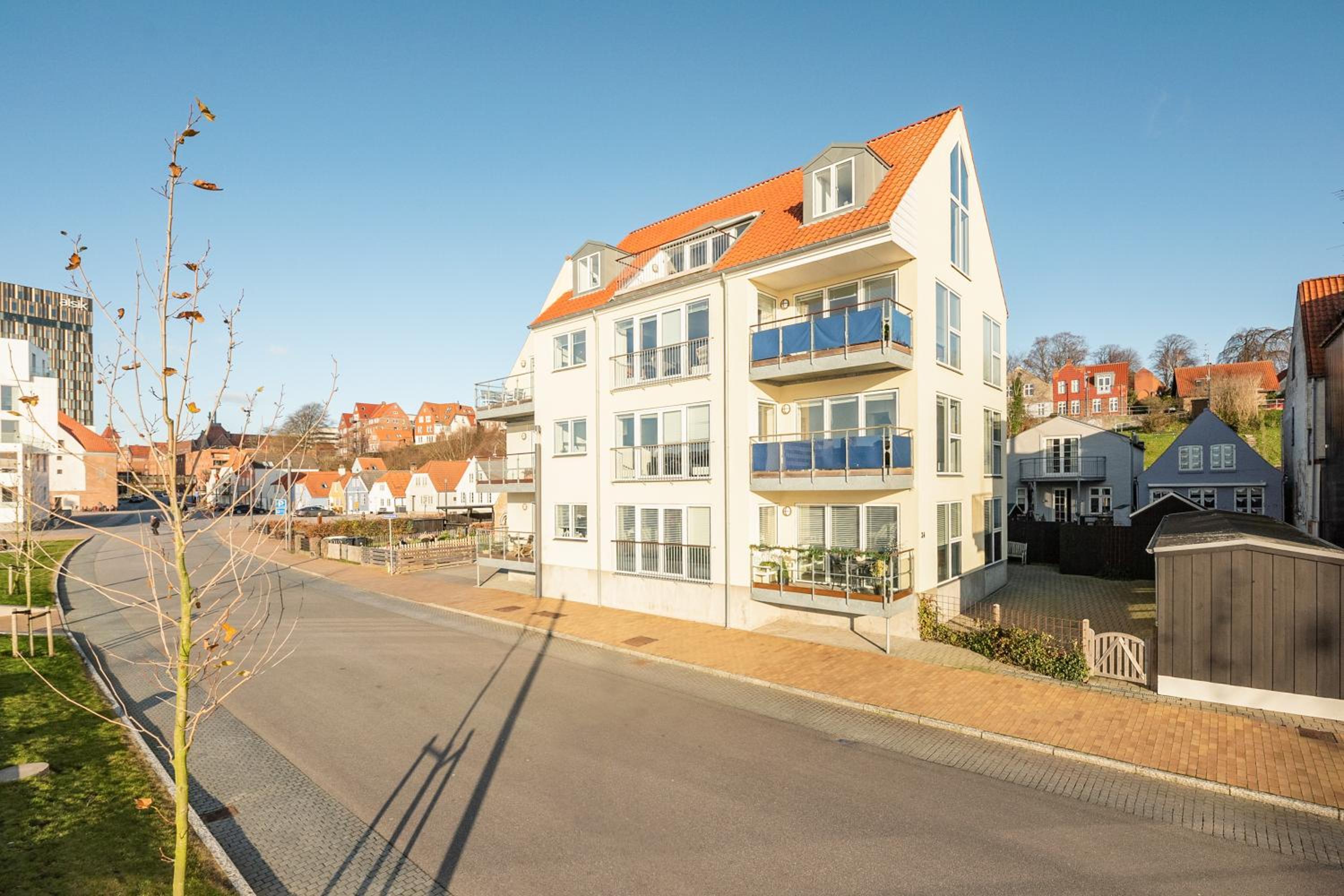 Harbour Penthouse, photo 81