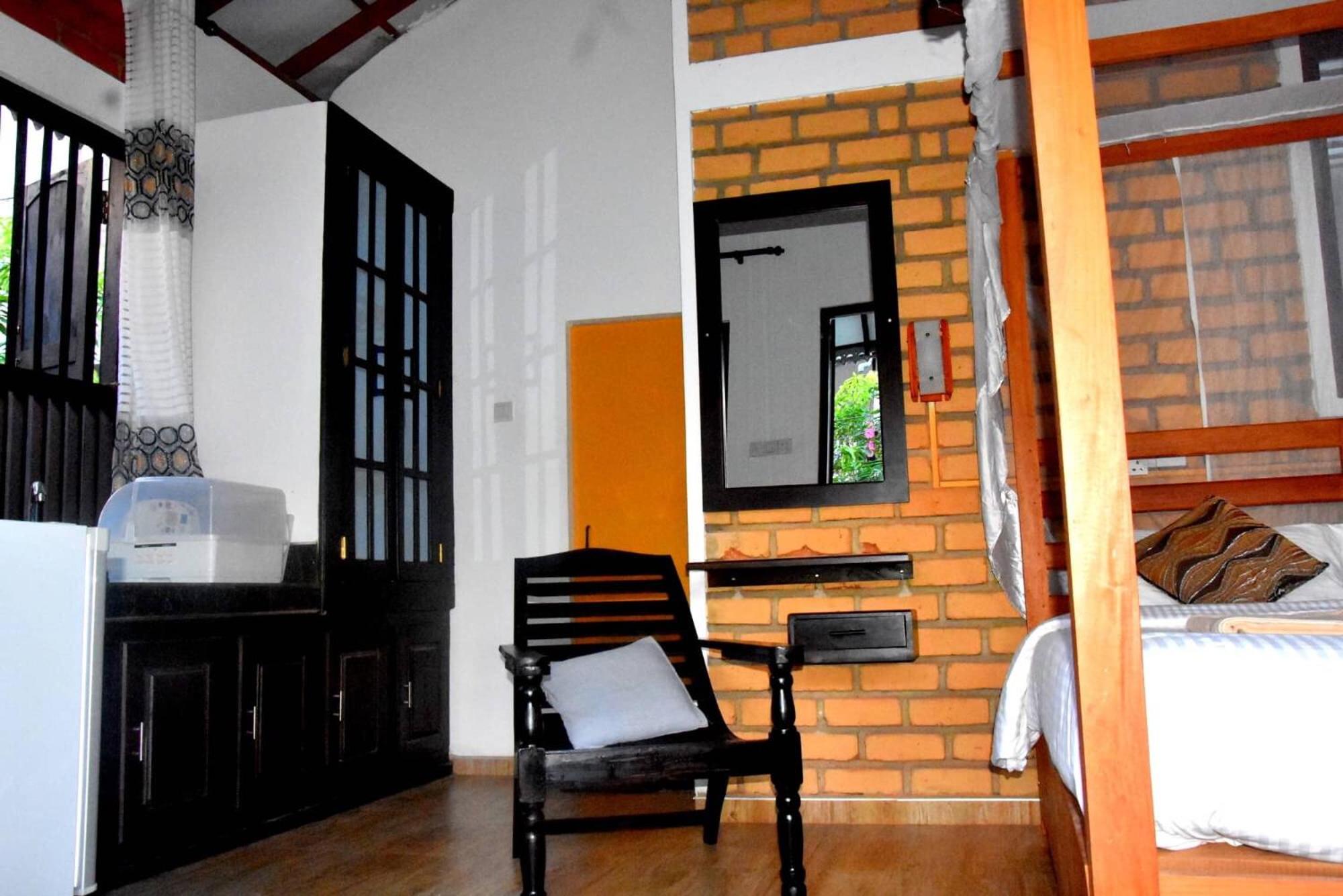 Photo 12
