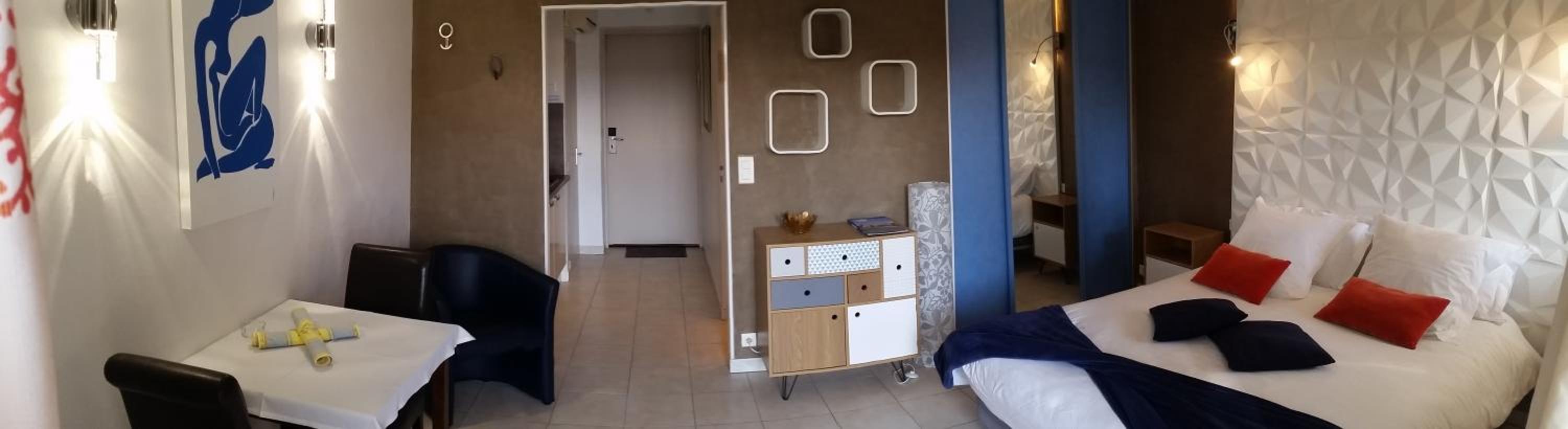 hotel room