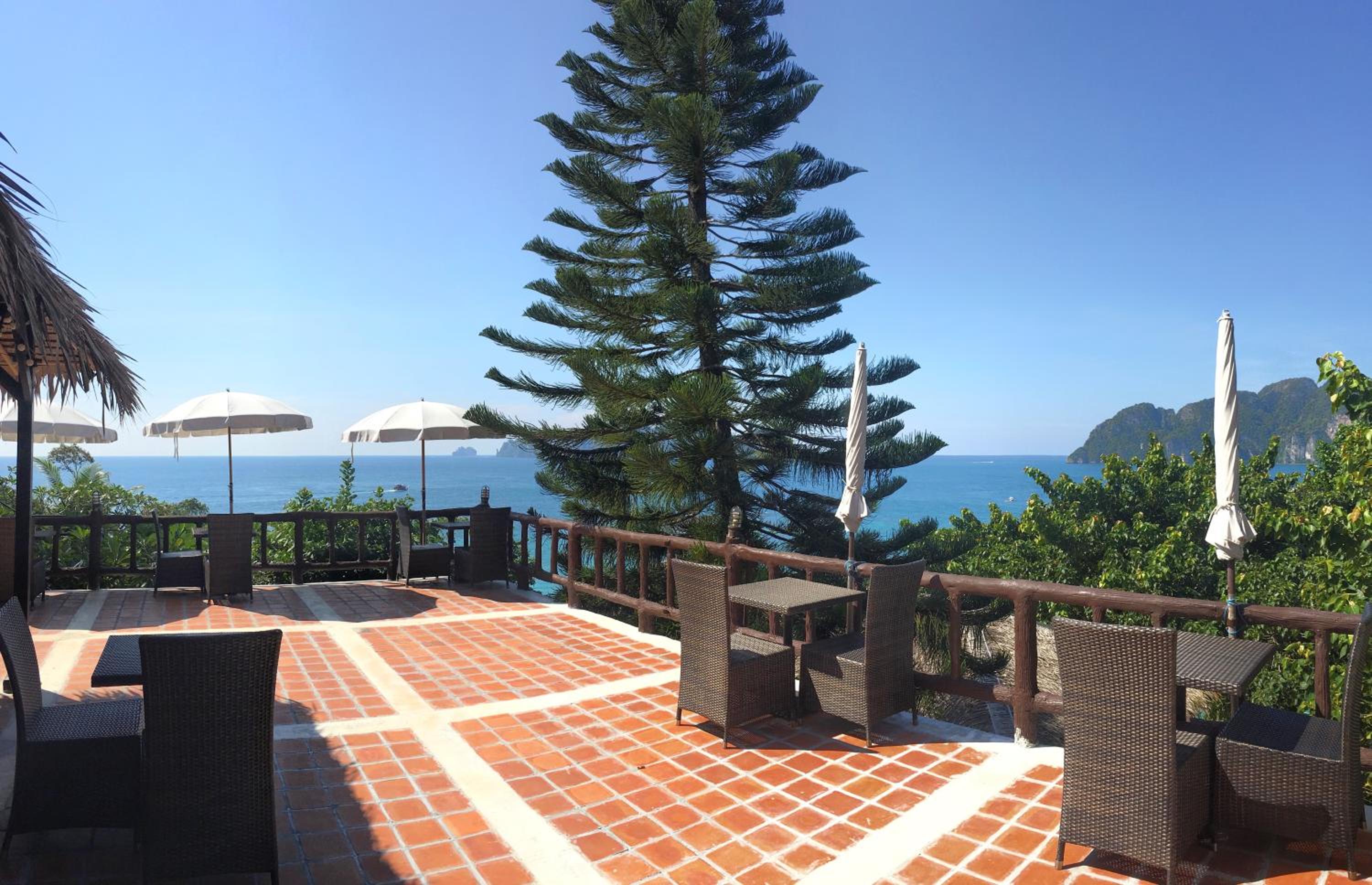 HIP Seaview Resort @ Phi Phi