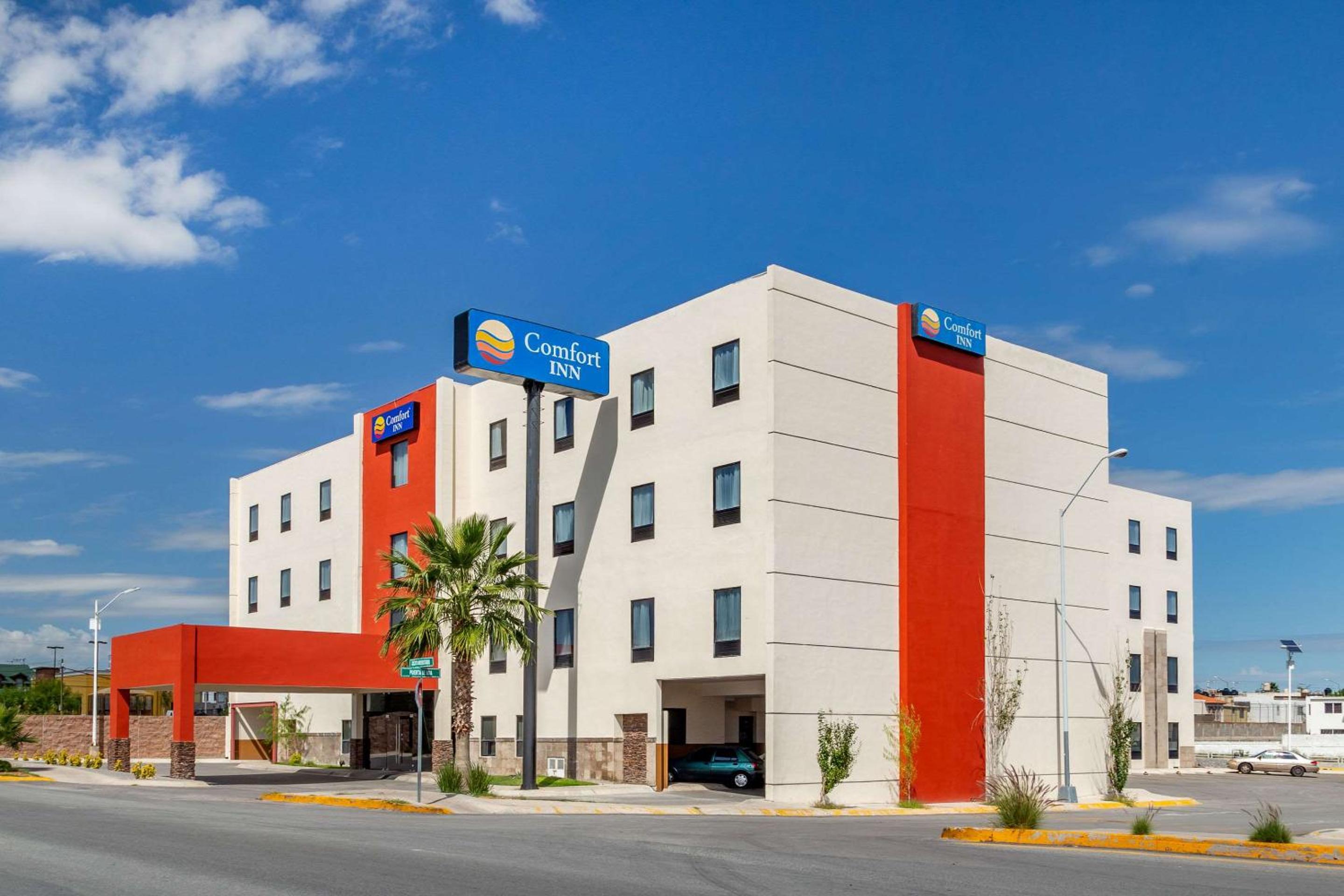 Hotel Comfort Inn Chihuahua - Image 1