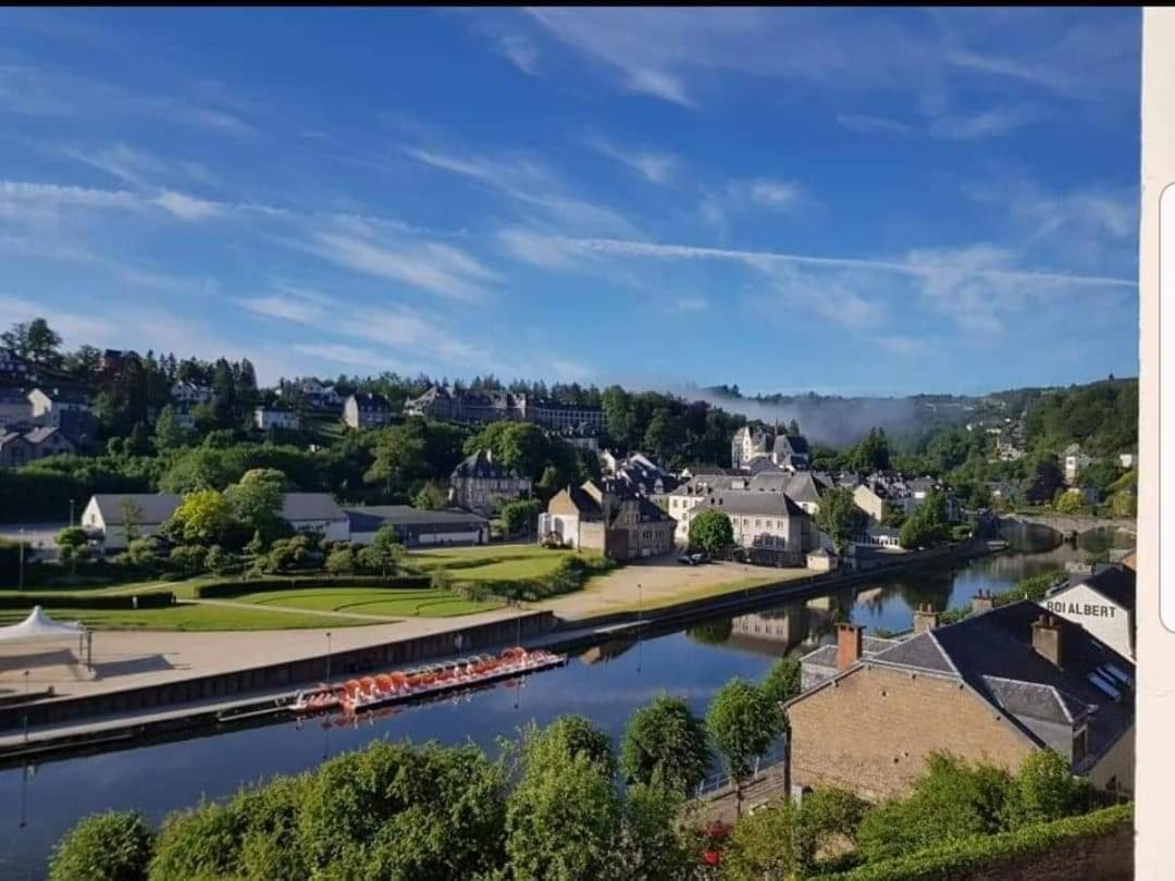 Aux bains de la Semois