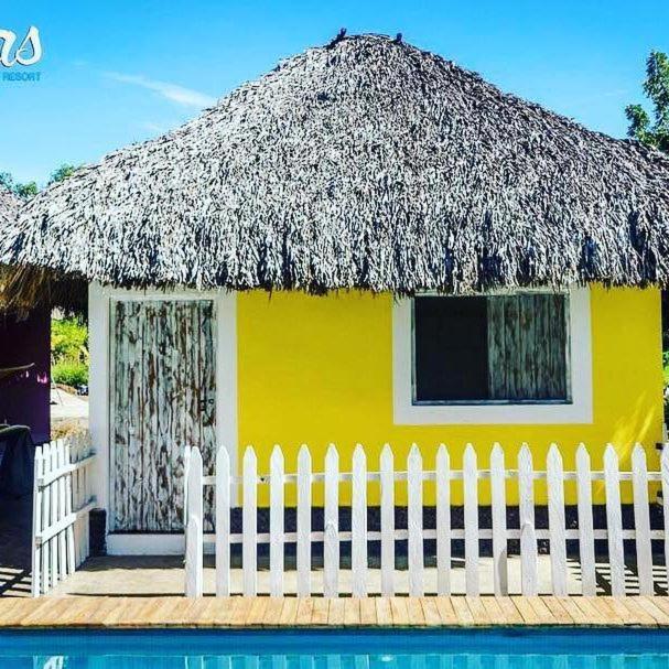 Las Dunas Surf Resort