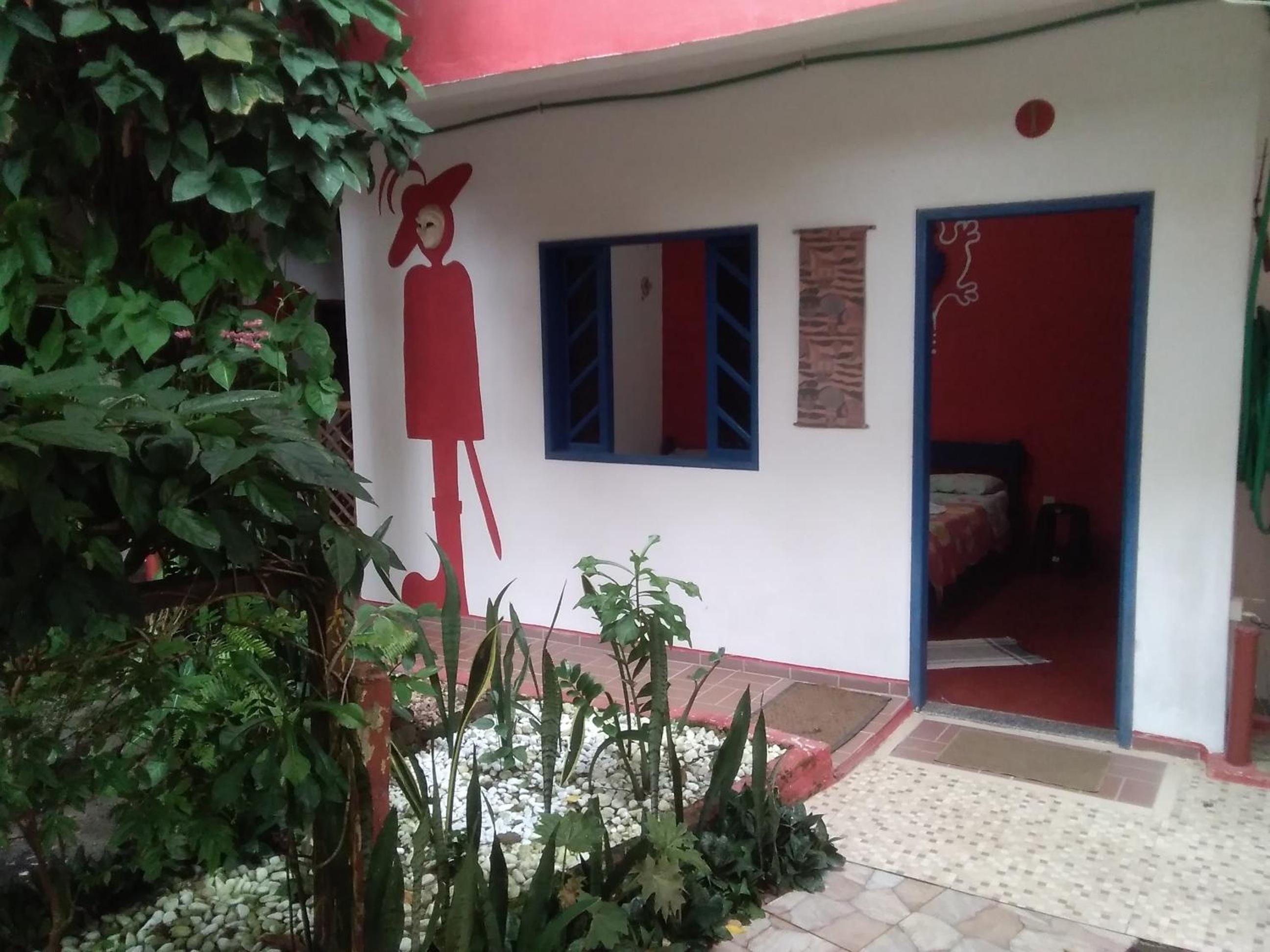Hospedaria Cosanostra