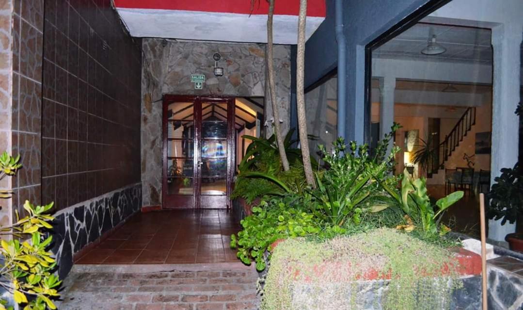 hotel costa isabel