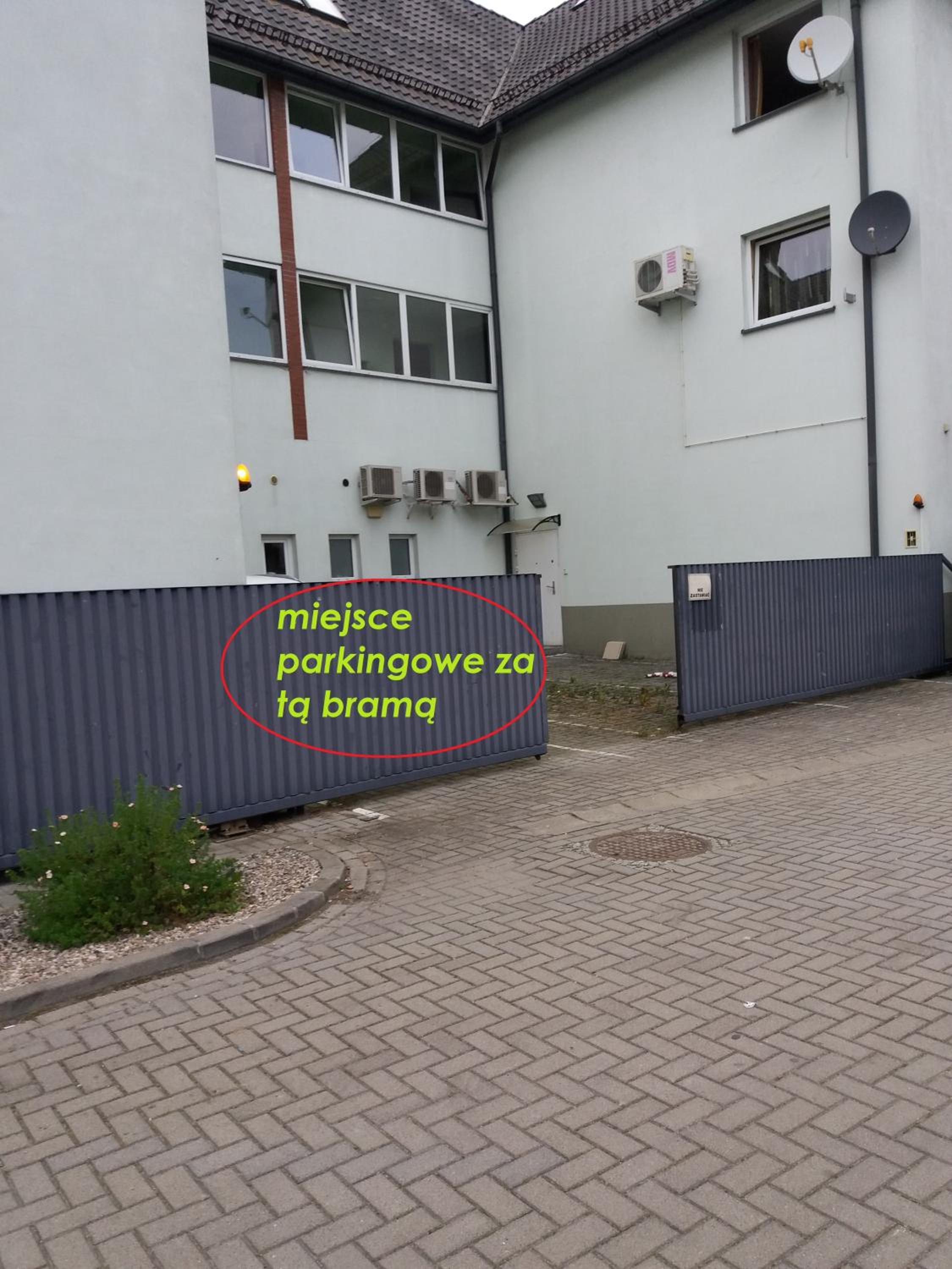 Photo 37