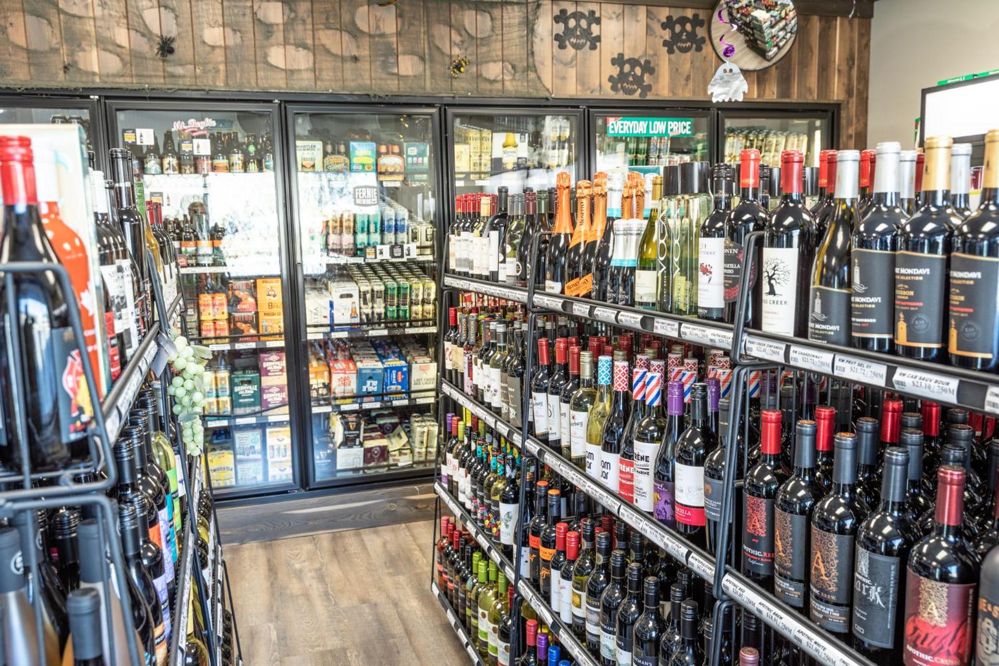 Golden Vacations - Prestige Inn Golden - Property Image 4